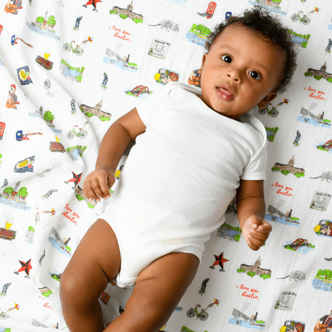 Giftset: Austin Baby Muslin Swaddle Blanket And Burp Cloth/bib Combo