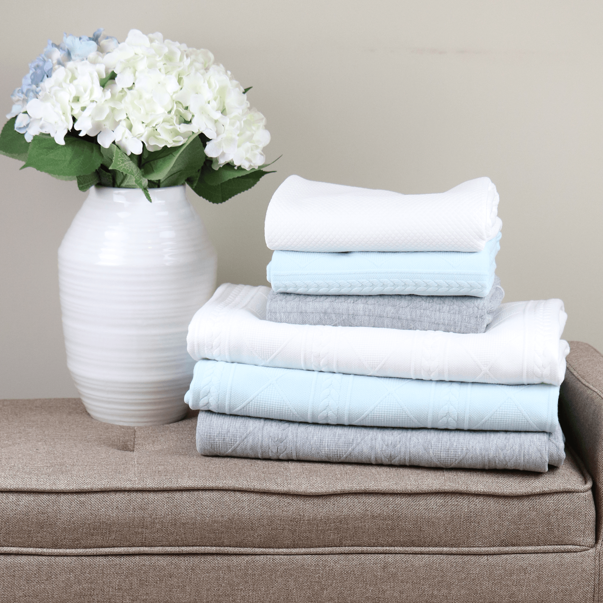 Gray 50" X 60" Full Size Knit Throw