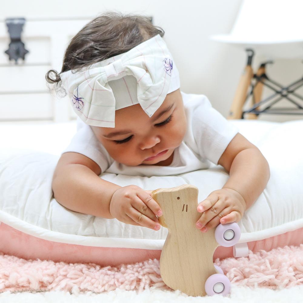Mint Bear Silicone + Wood Teether With Wheels