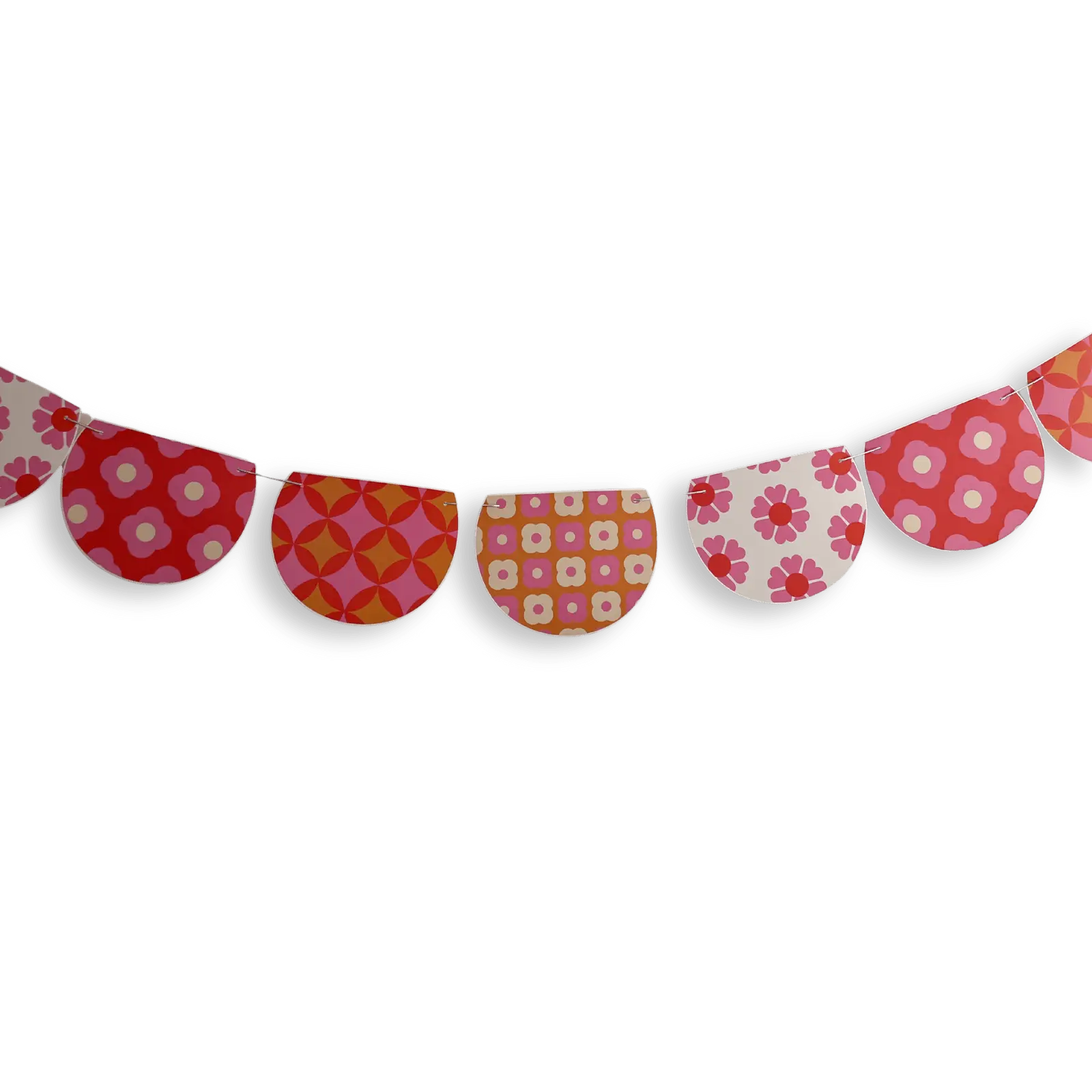 Groovy Scalloped Banner