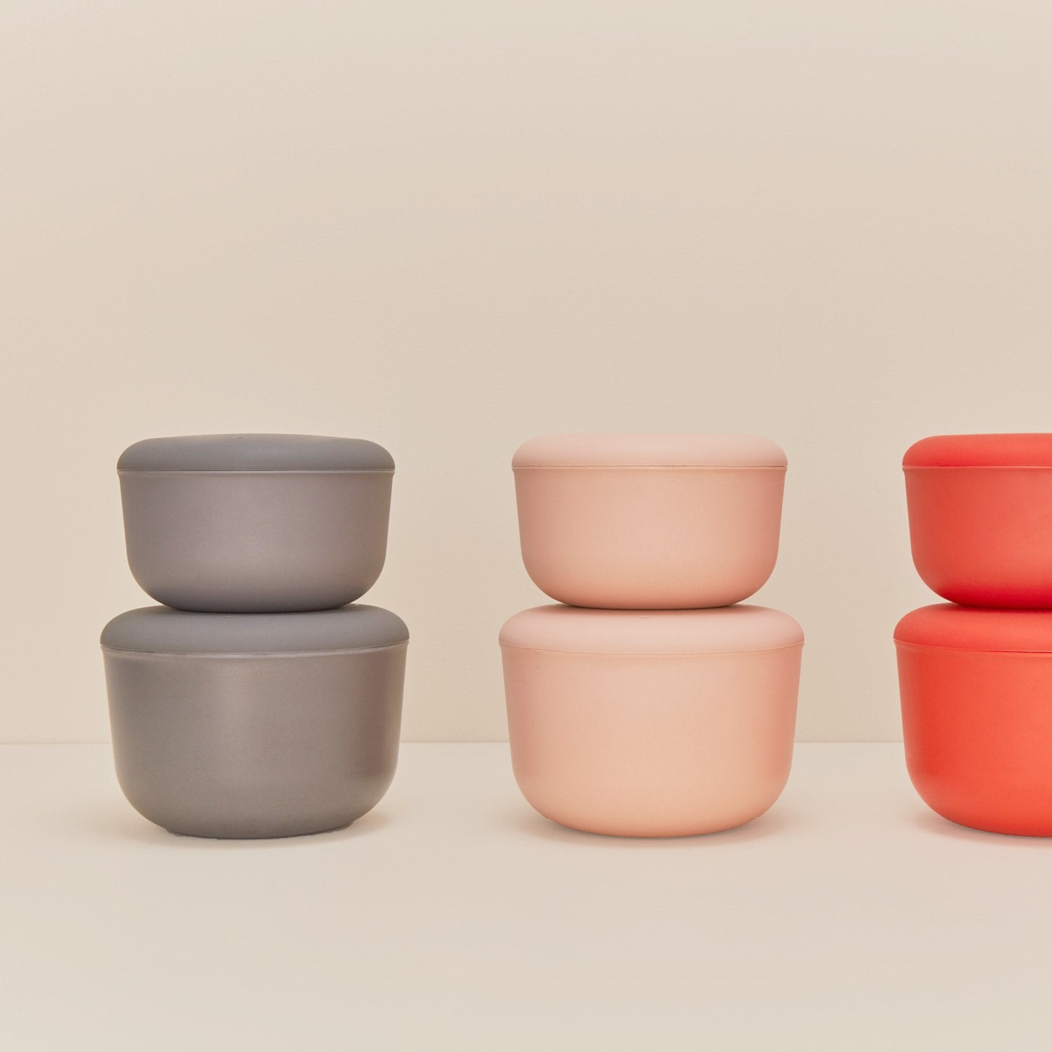 25 Oz Store & Go Food Container - Smoke