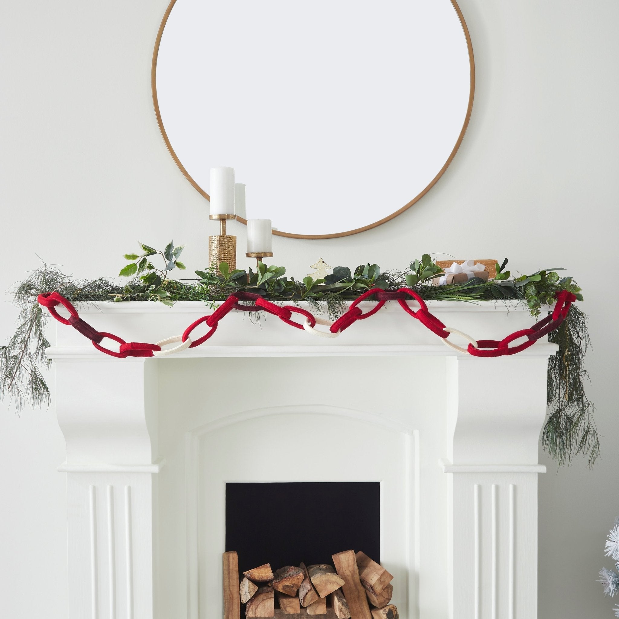 Hand Felted Wool Christmas Garland - Loop Chain In Red - 6'