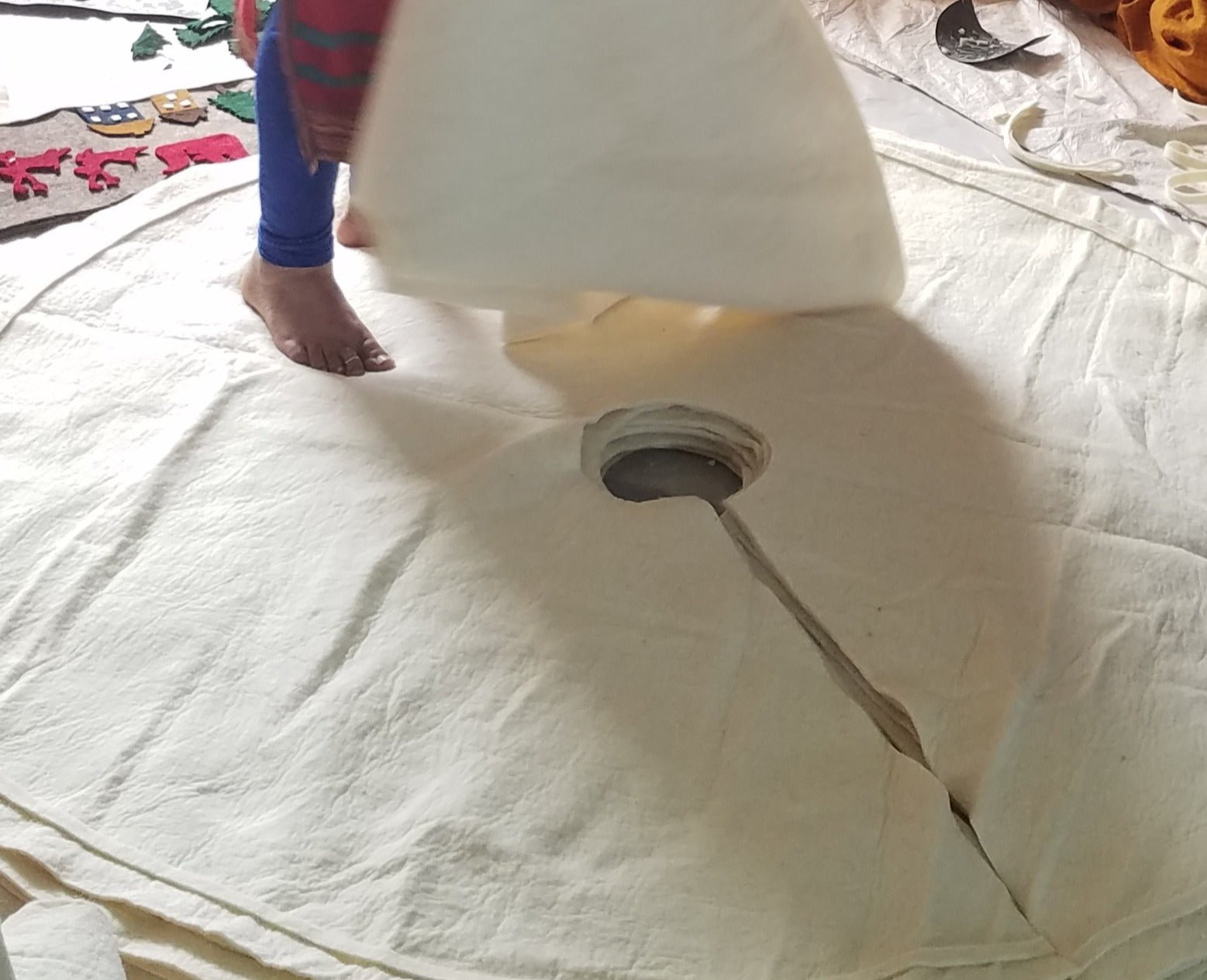 Handmade Christmas Tree Skirt Felt - Greenery Border Cream - 36"/60"/72"