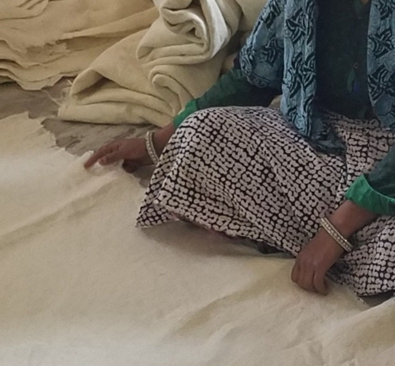 Handmade Christmas Tree Skirt Felt - Greenery Border Cream - 36"/60"/72"