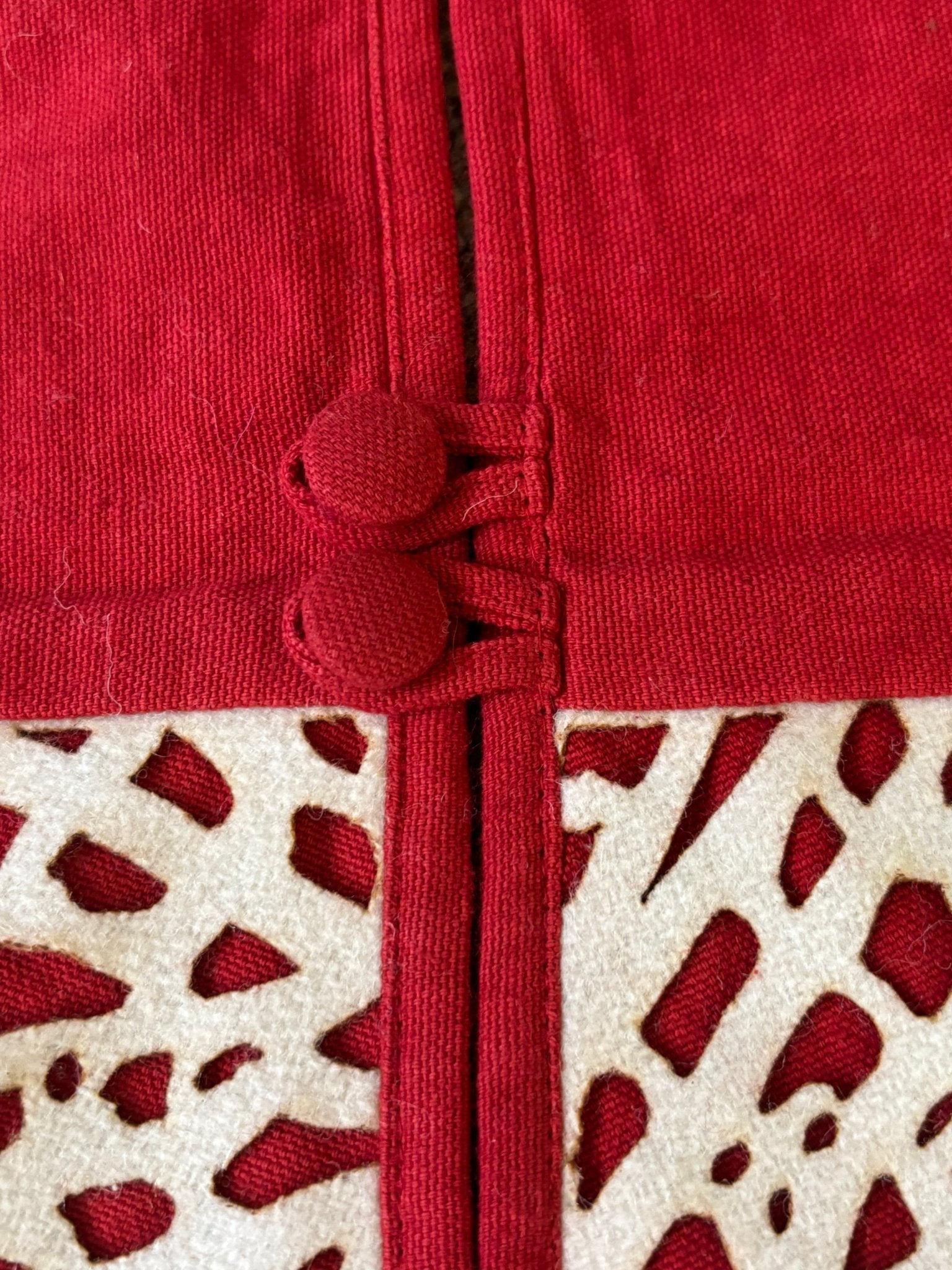 Handmade Wool Precision Cut Red Wool Christmas Tree Skirt – 60"