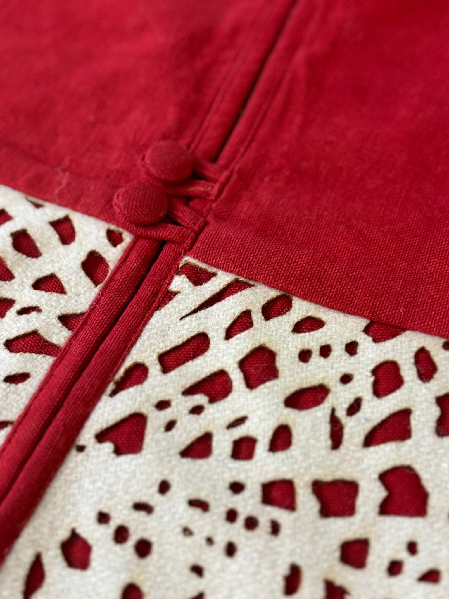 Handmade Wool Precision Cut Red Wool Christmas Tree Skirt – 60"