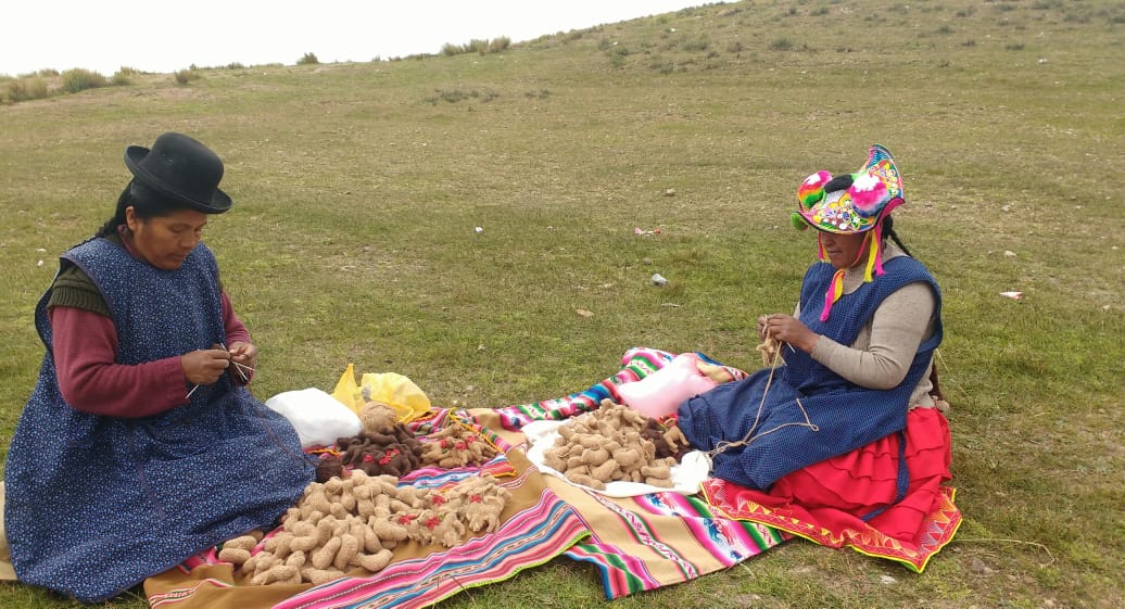 Weimaraner Dog Hand Knit Christmas Ornament