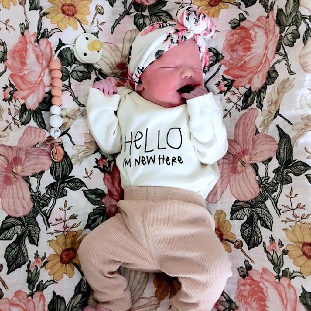 Hello I'm New Here Organic Cotton Baby Bodysuit Long Sleeve