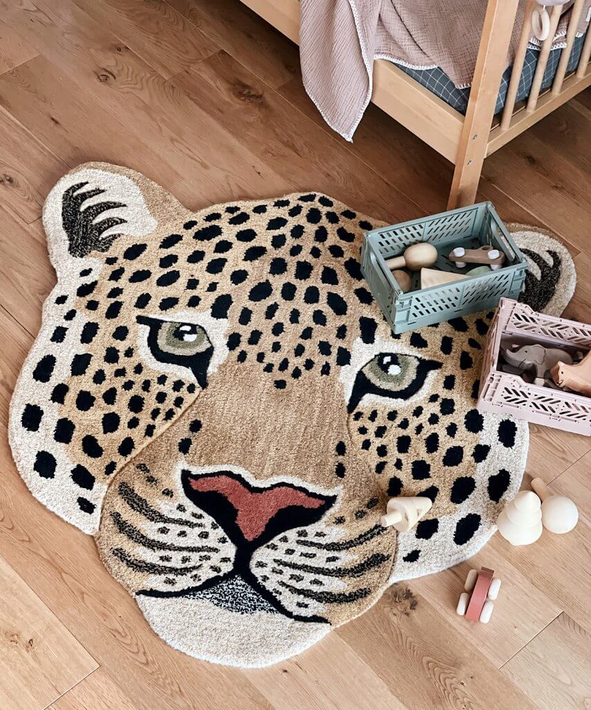 Himani Leopard Head Rug Large