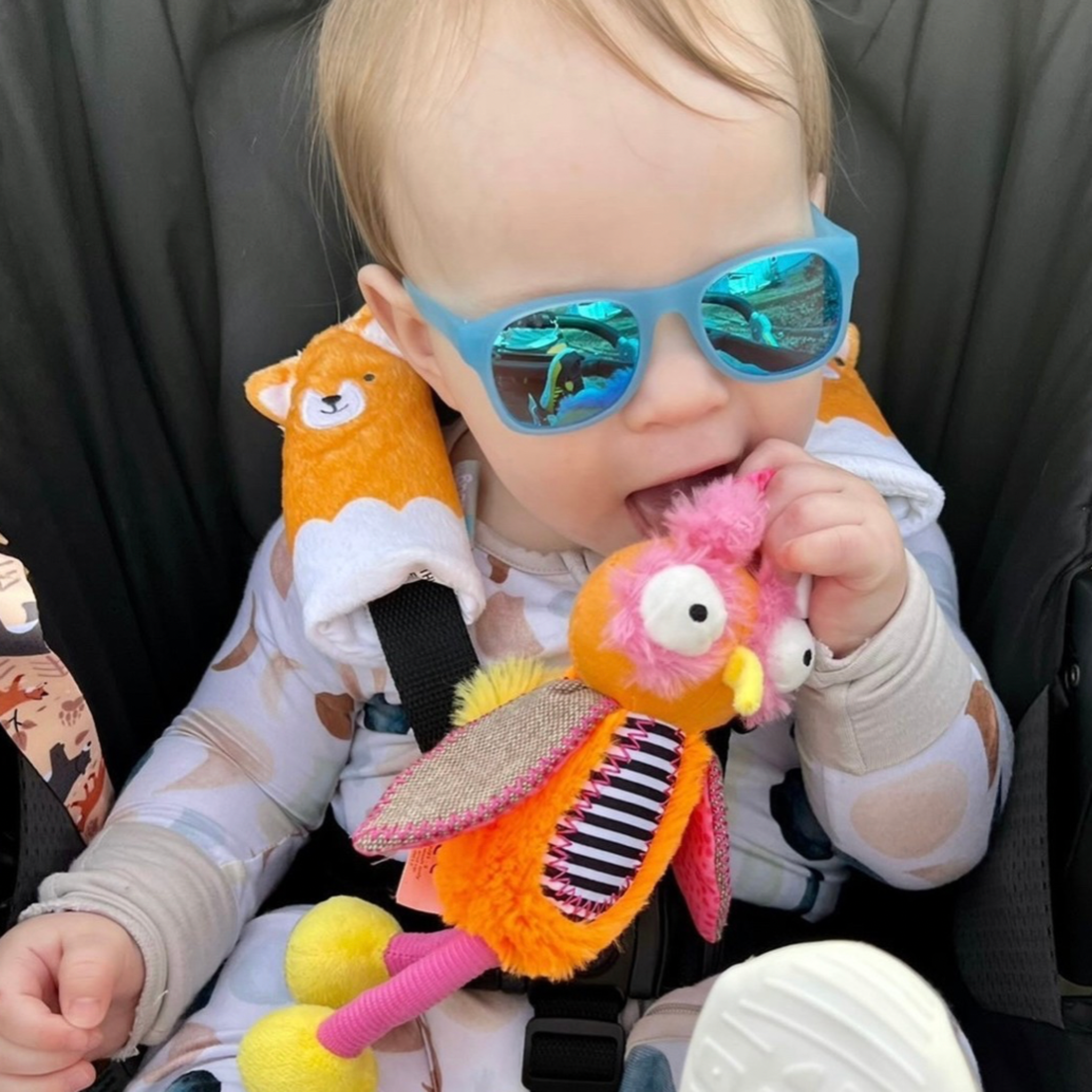 Ollie The Oddball Oddbird Chime & See Atachable Hanging Activity Toy