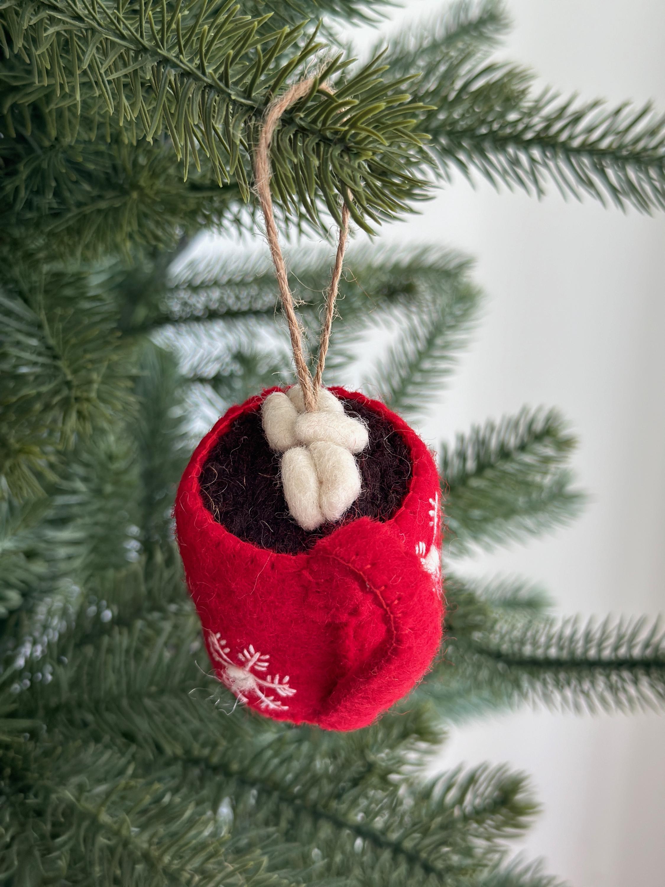 Hot Cocoa With Marshmallow Ornament