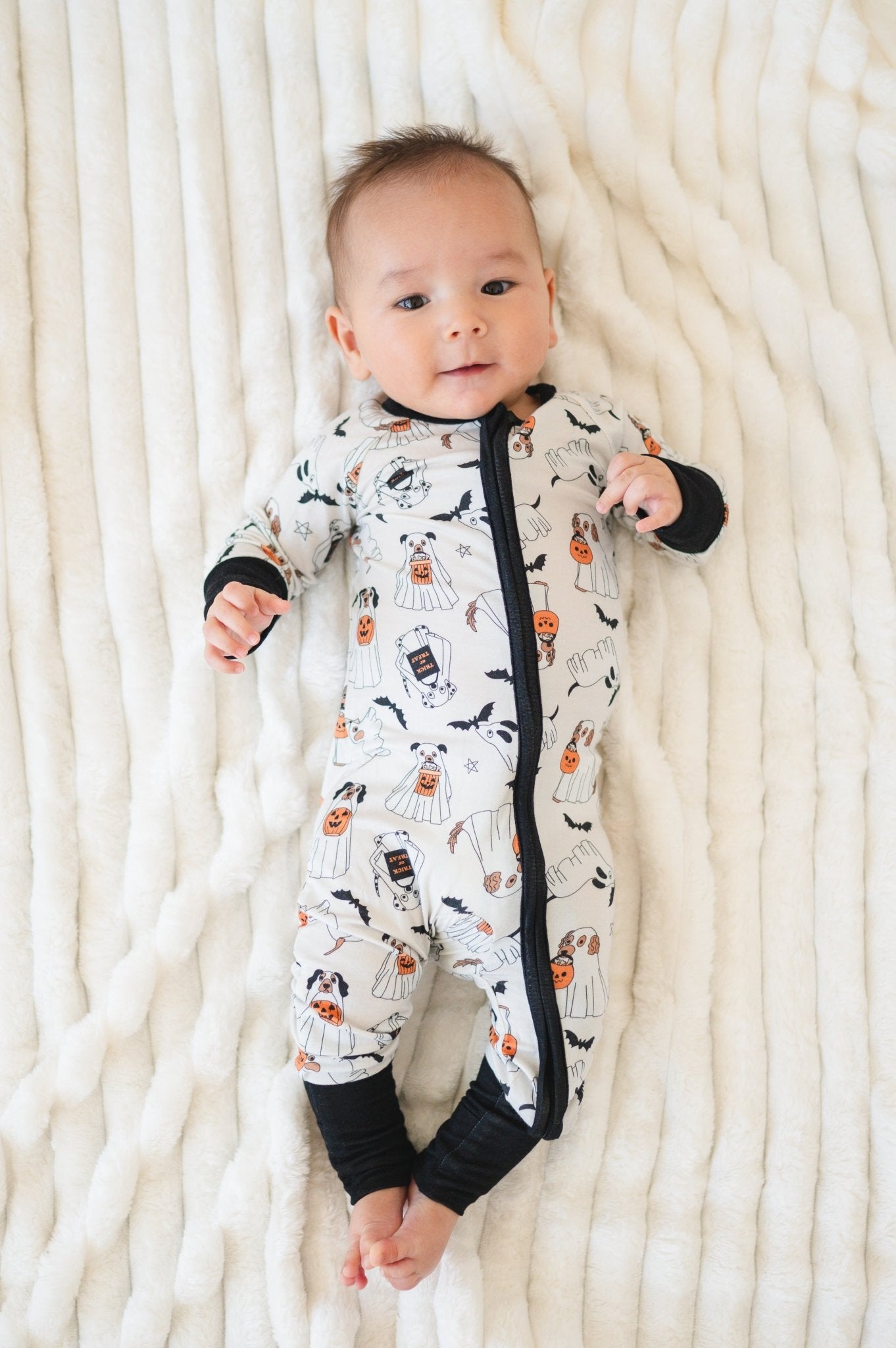 Howl-o-ween Pups (convertible Zip Footies)