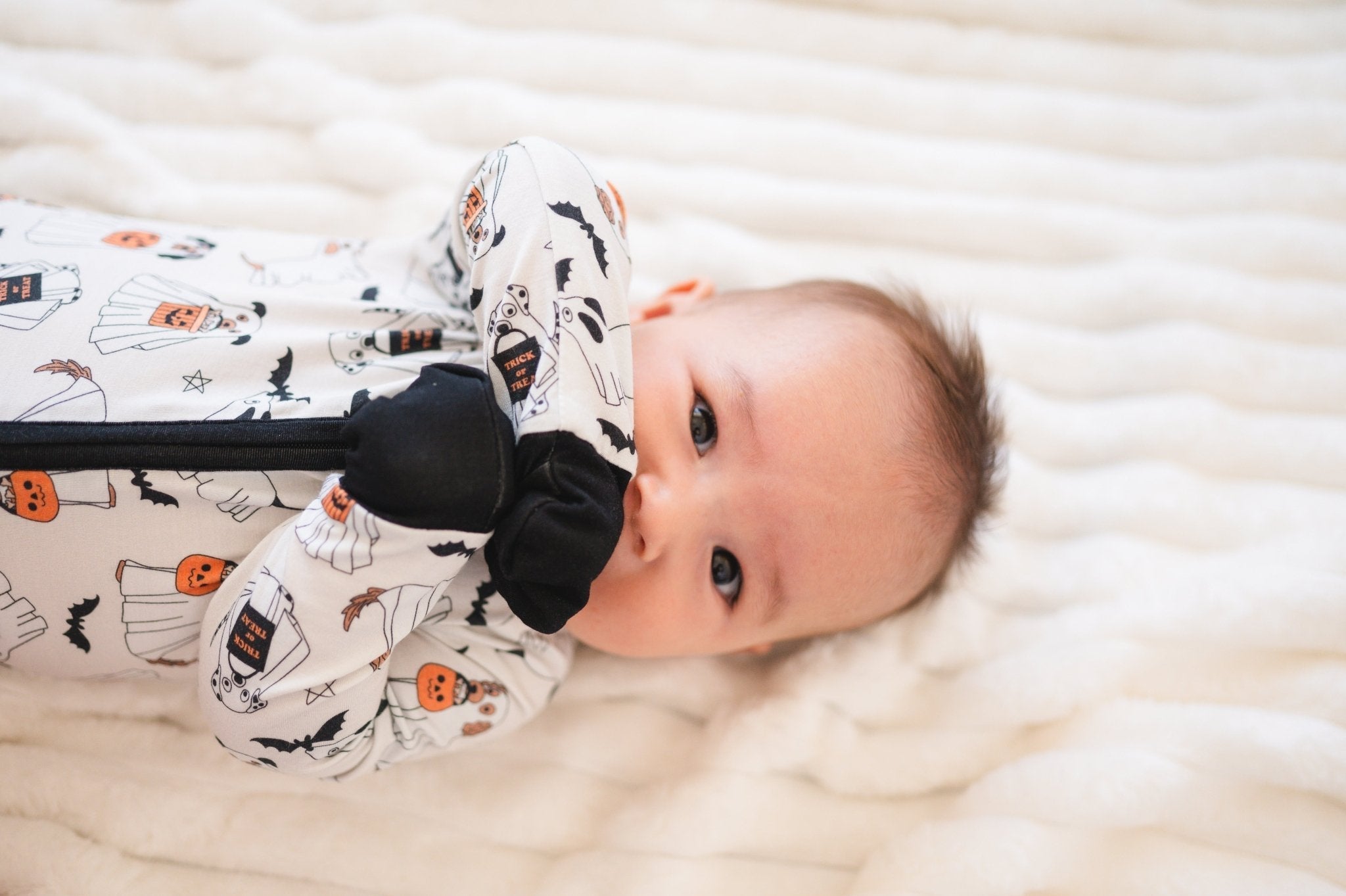 Howl-o-ween Pups (convertible Zip Footies)