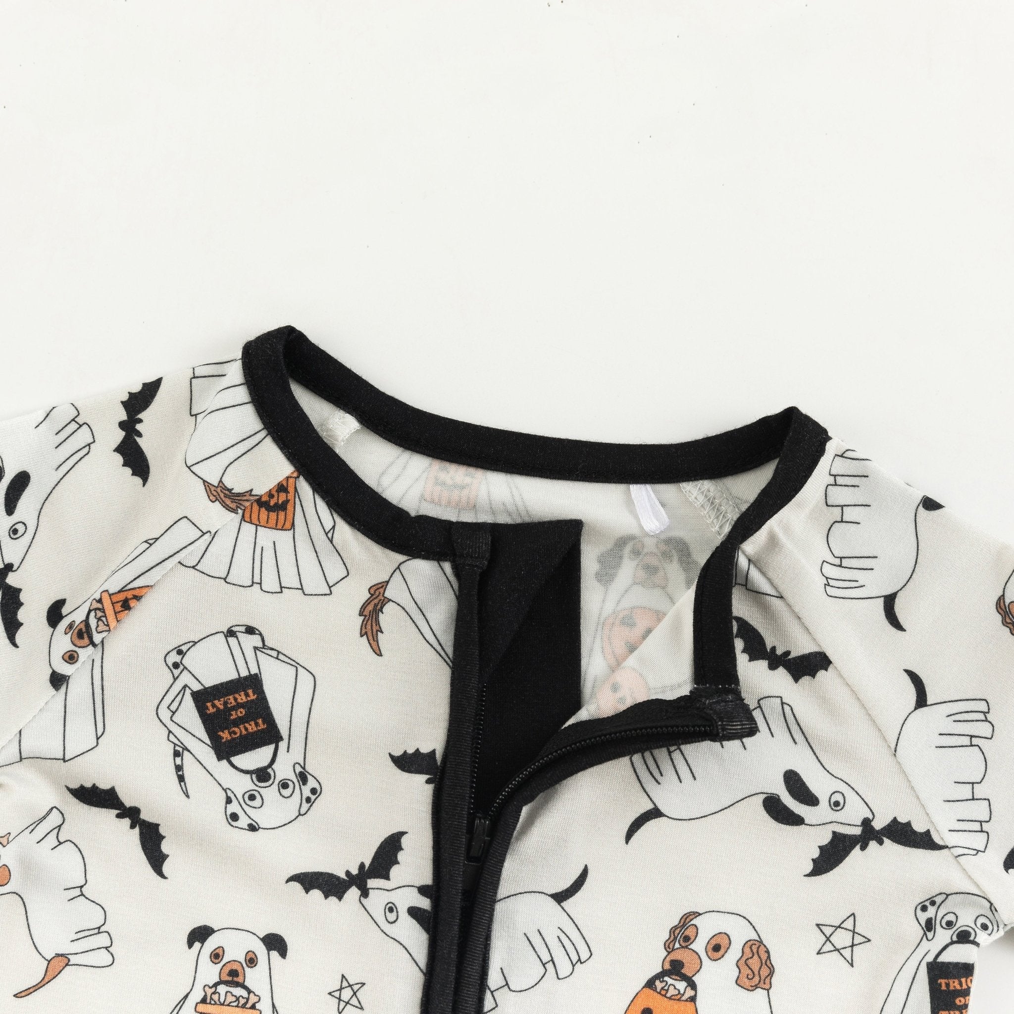 Howl-o-ween Pups (convertible Zip Footies)