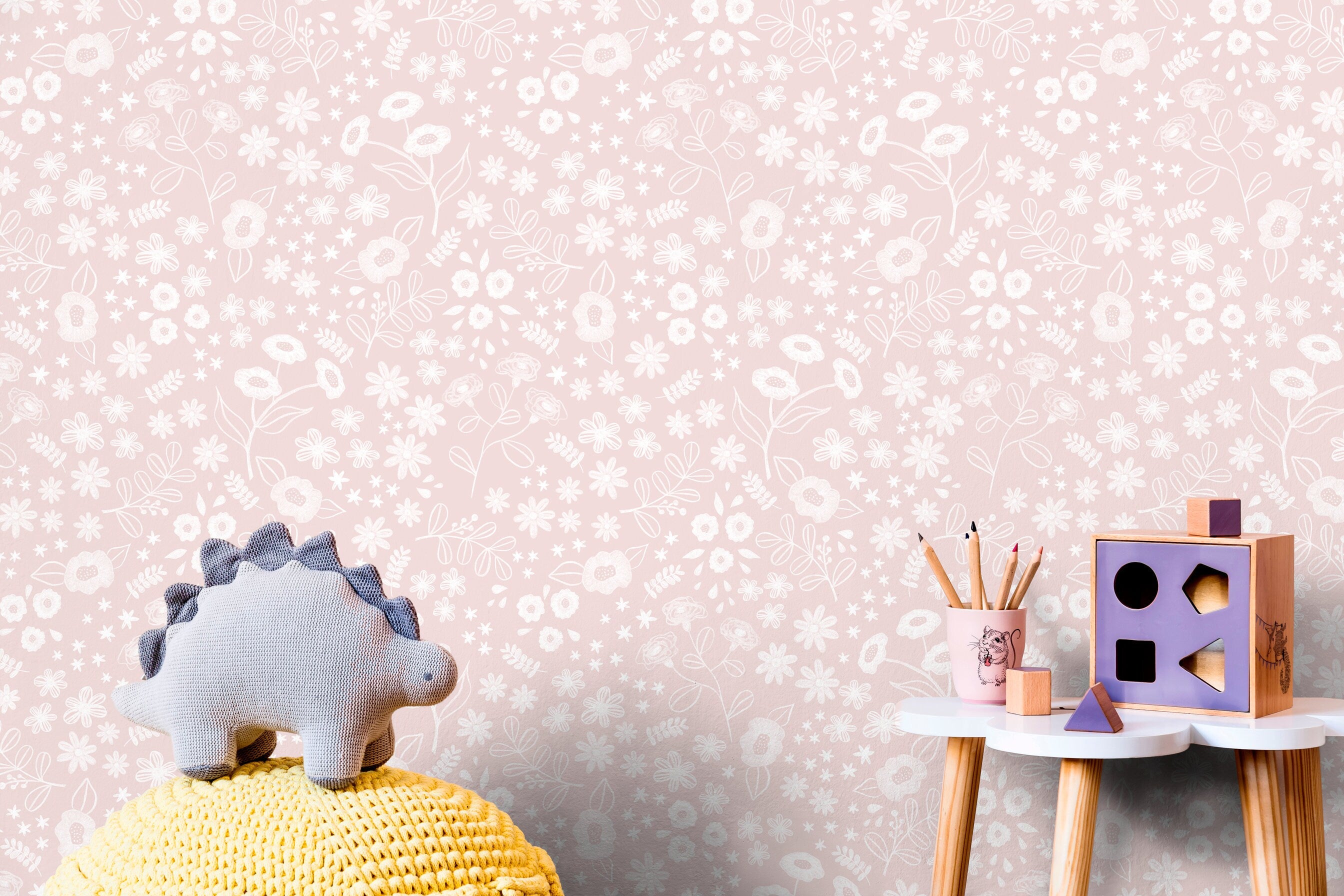 Floral Wallpaper With A Dainty Wildflower Motif In Pink And White - X097