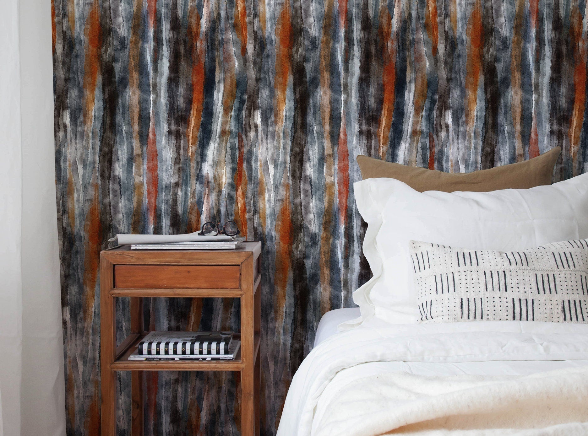 Abstract Wallpaper With Vertical Watercolor Stripes In Gray, Rust, And Brown - X105