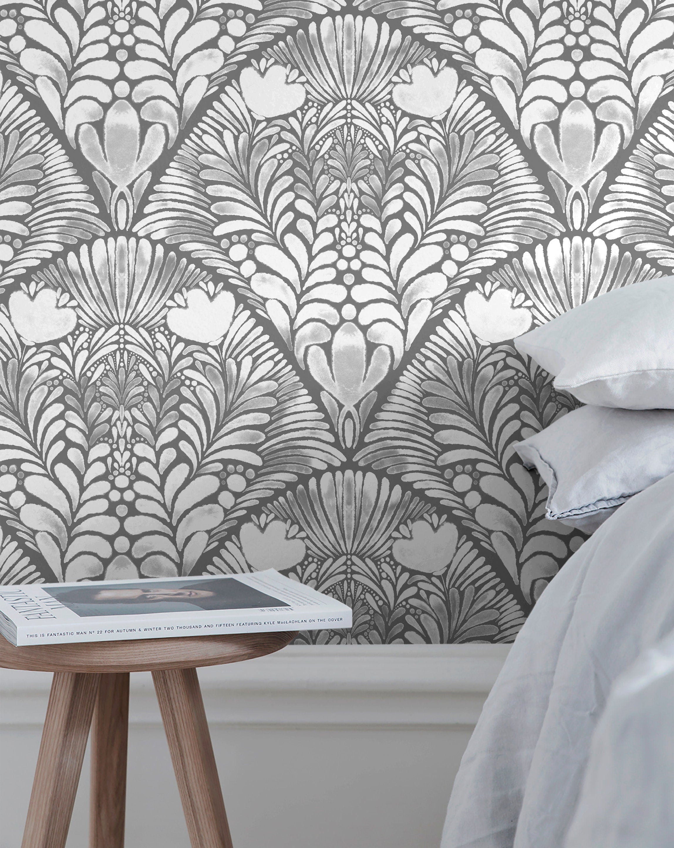 Art Nouveau Wallpaper With A Stylized Floral Fan Motif In Shades Of Gray - X140