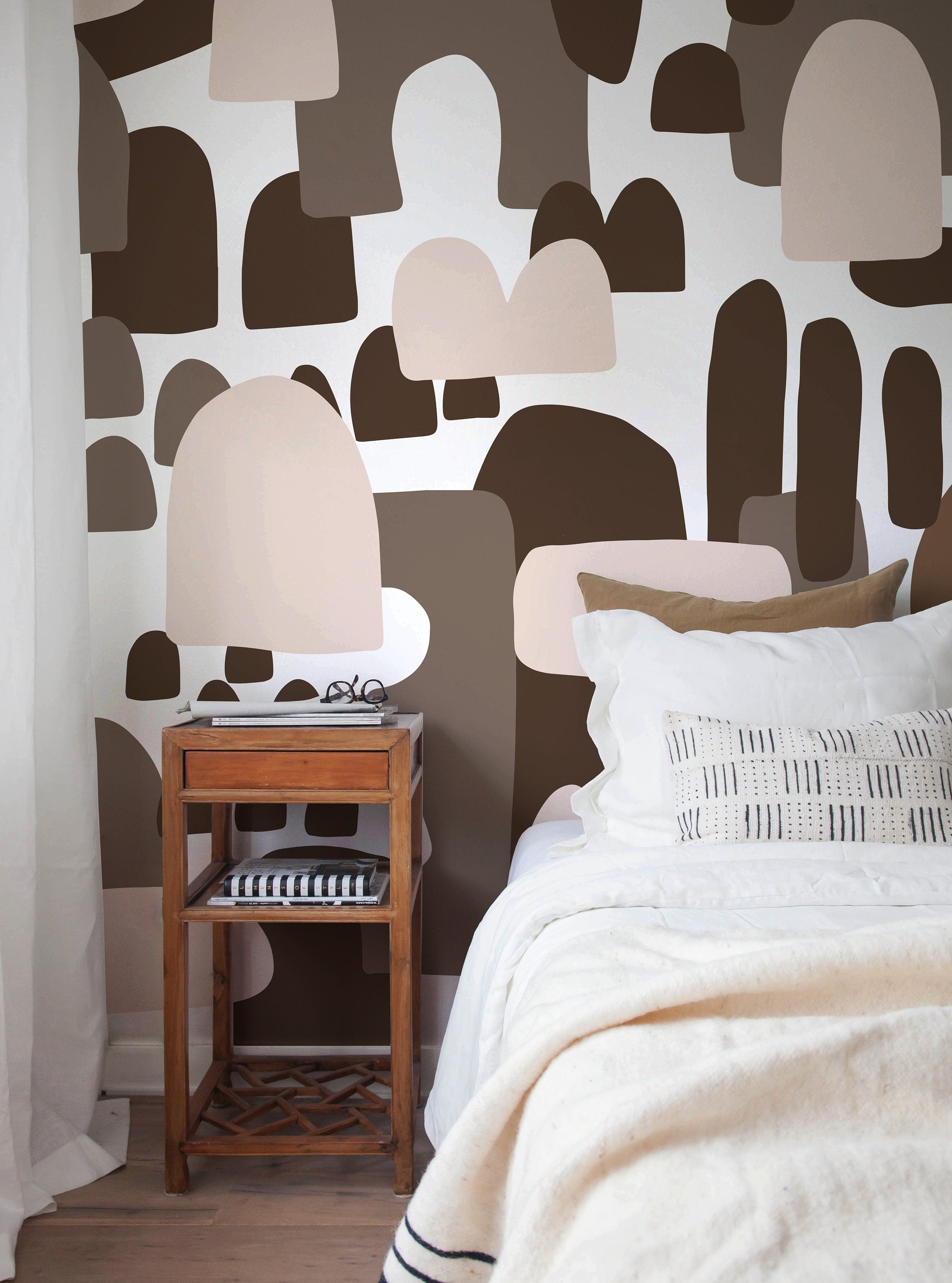 Abstract Wallpaper With Organic Block Shapes In Brown, Taupe, And Beige - X147