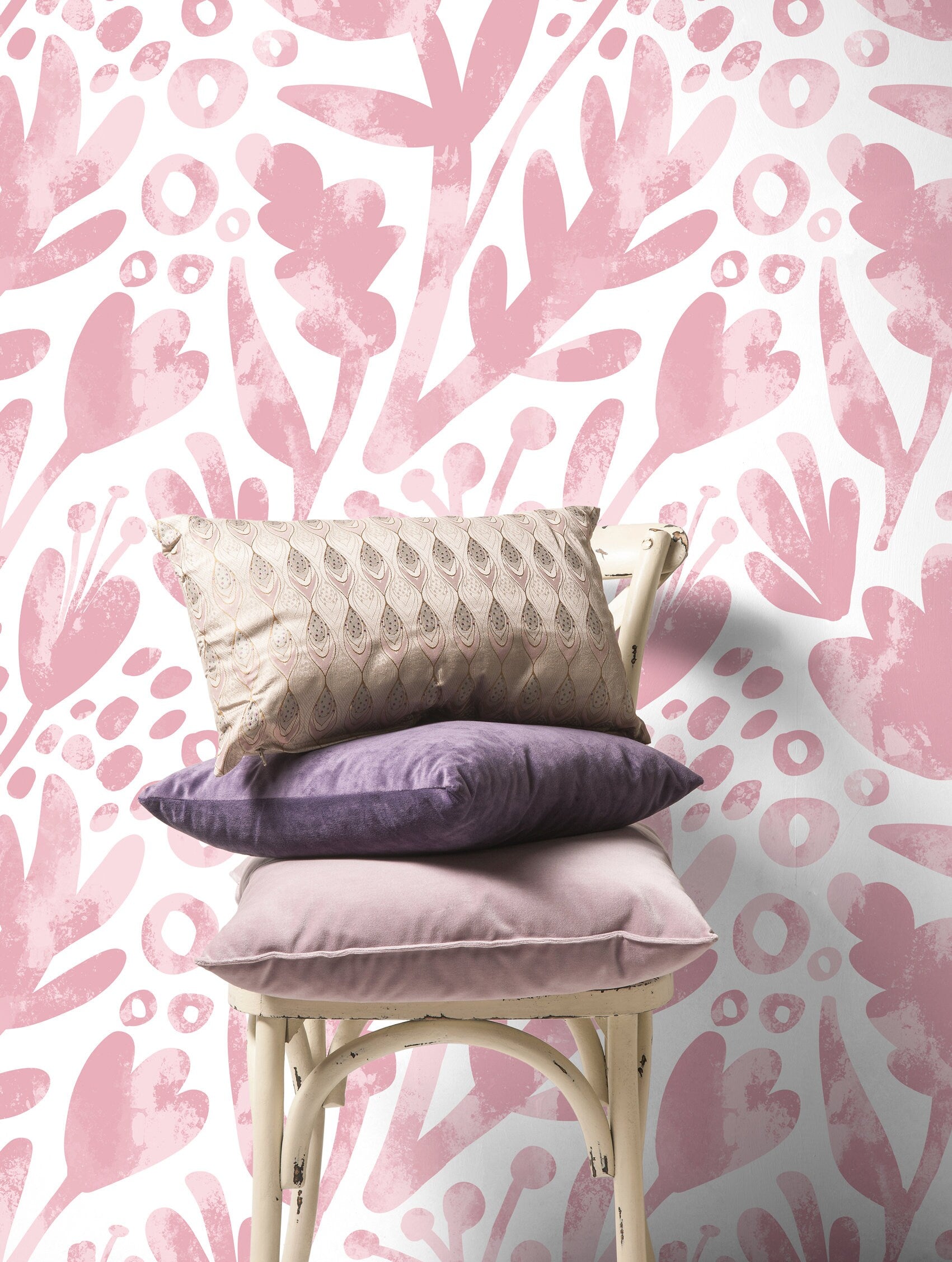 Floral Wallpaper With Abstract Botanical Shapes In Pink - X182