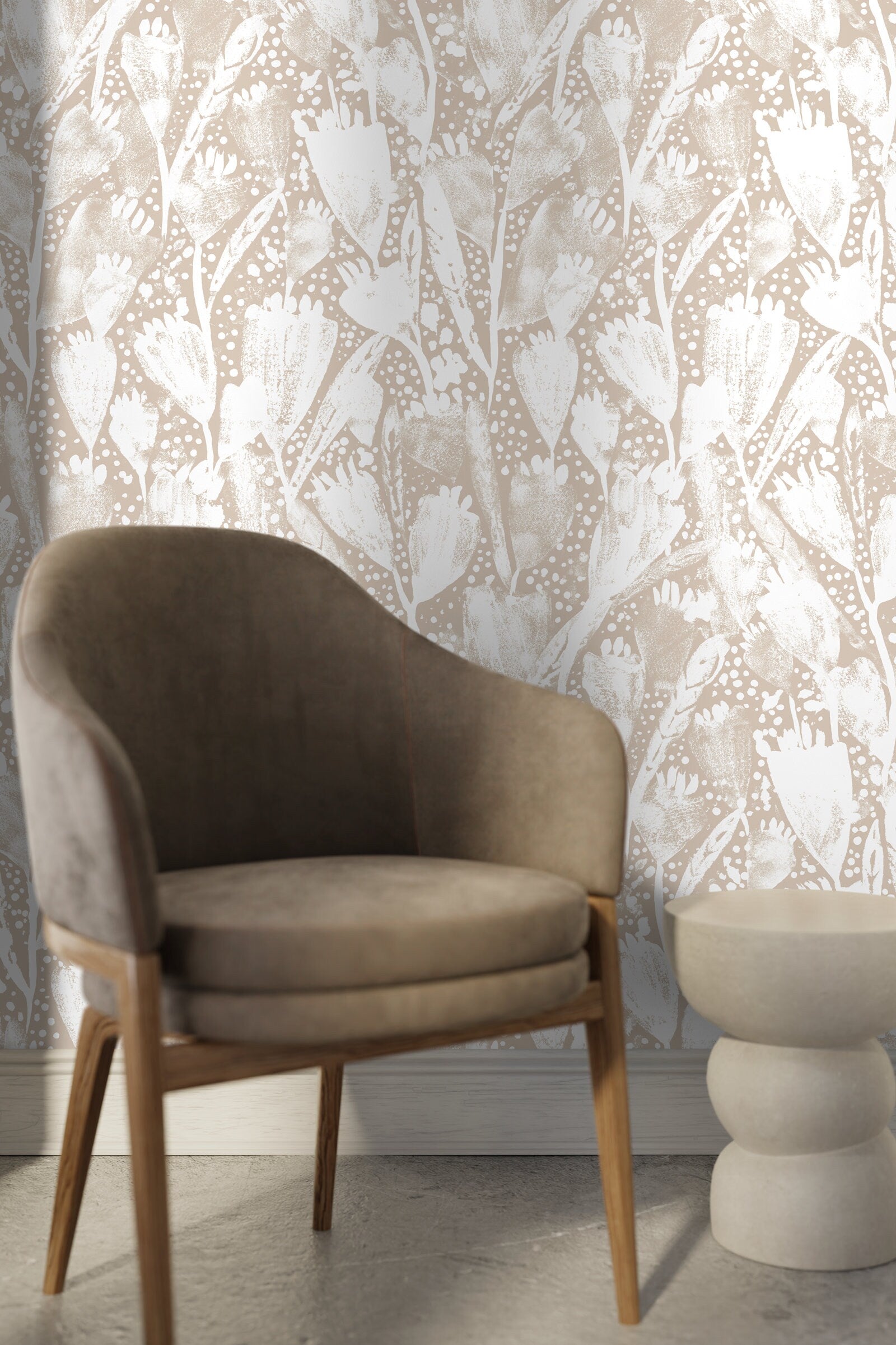 Floral Wallpaper With An Abstract Tulip Motif In White And Beige - X194