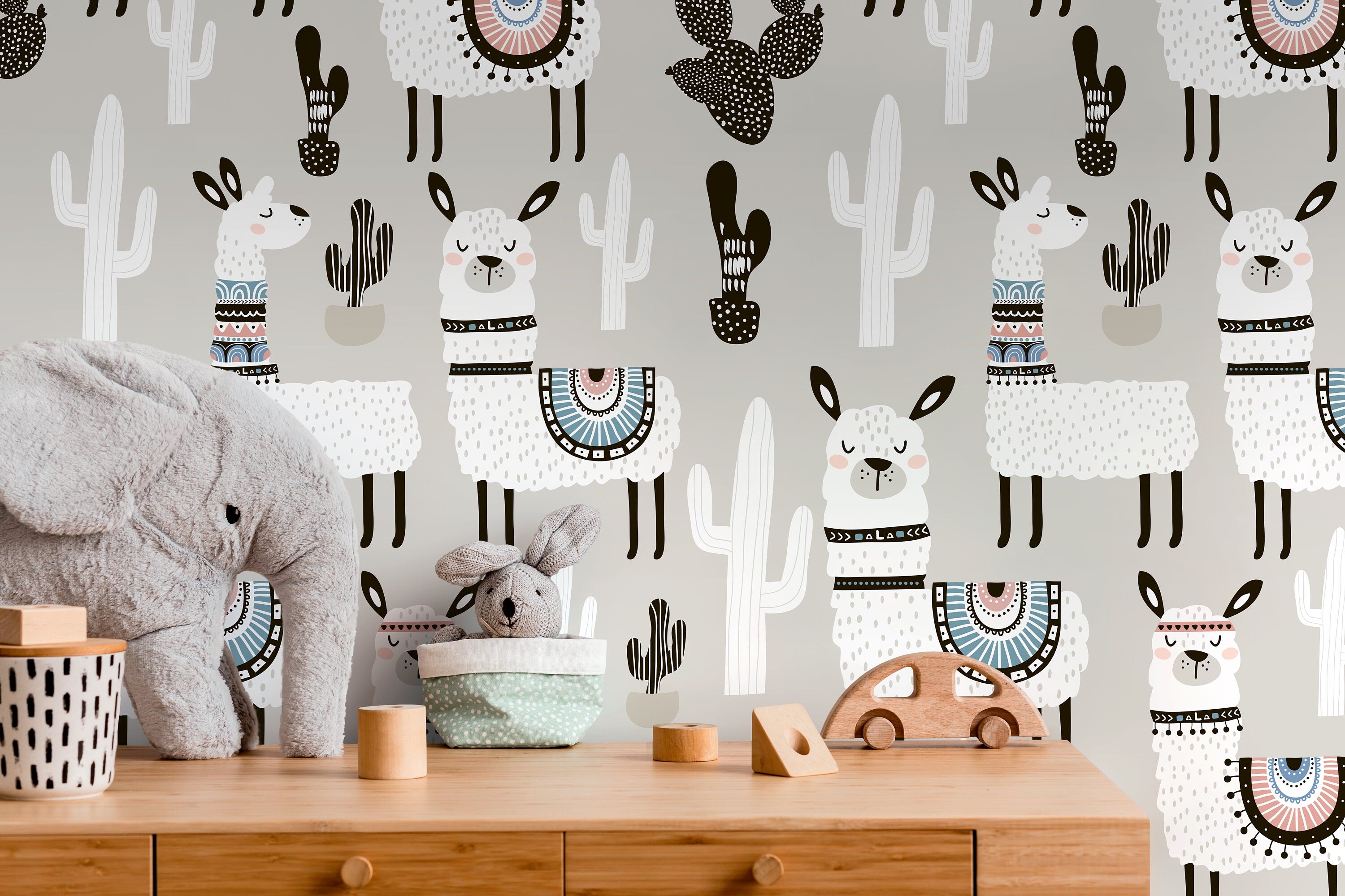 Animal Wallpaper With Llama And Cactus Motifs In Gray, White, And Black - D078