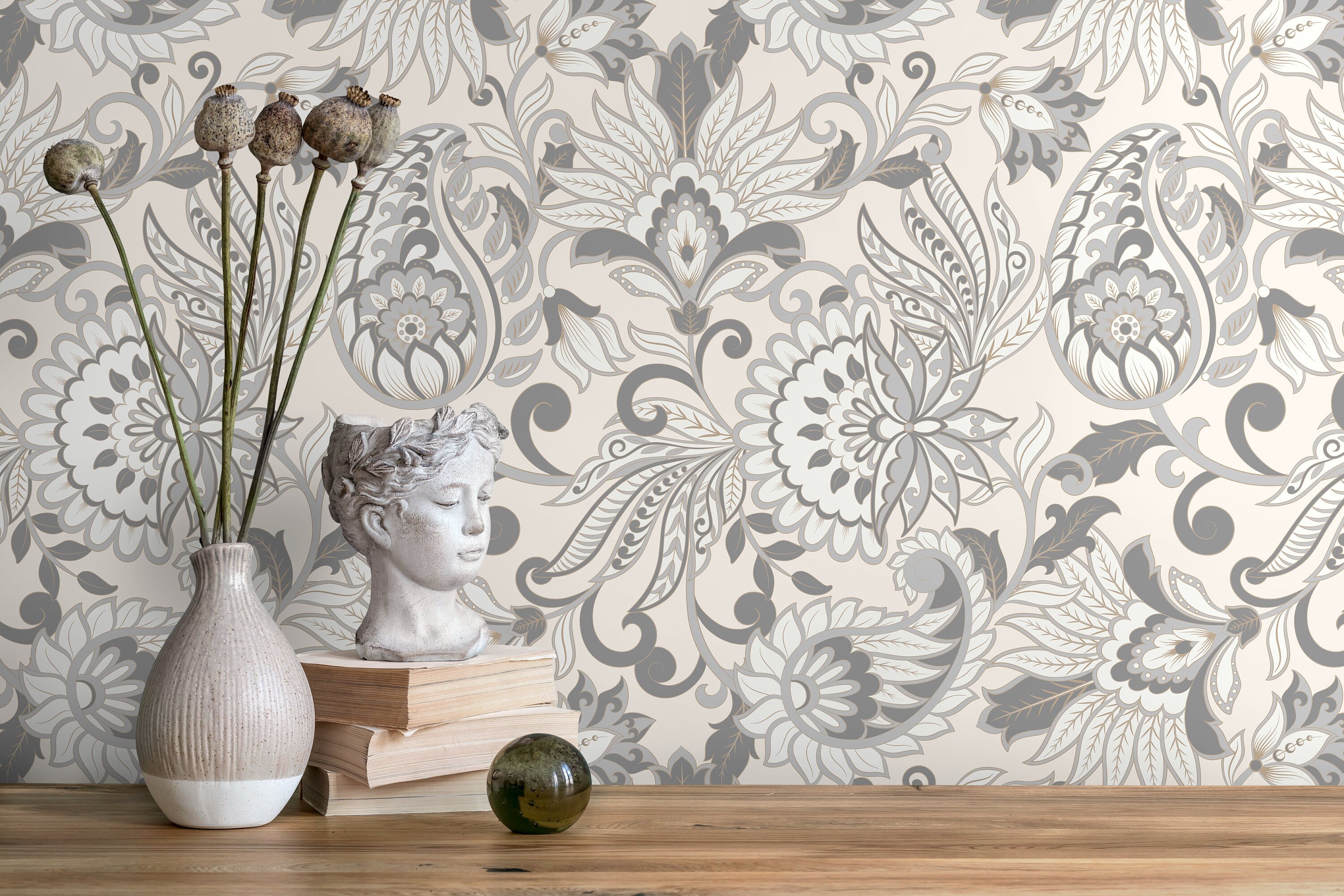 Victorian Wallpaper With An Elegant Paisley Damask In Gray And Beige - D088