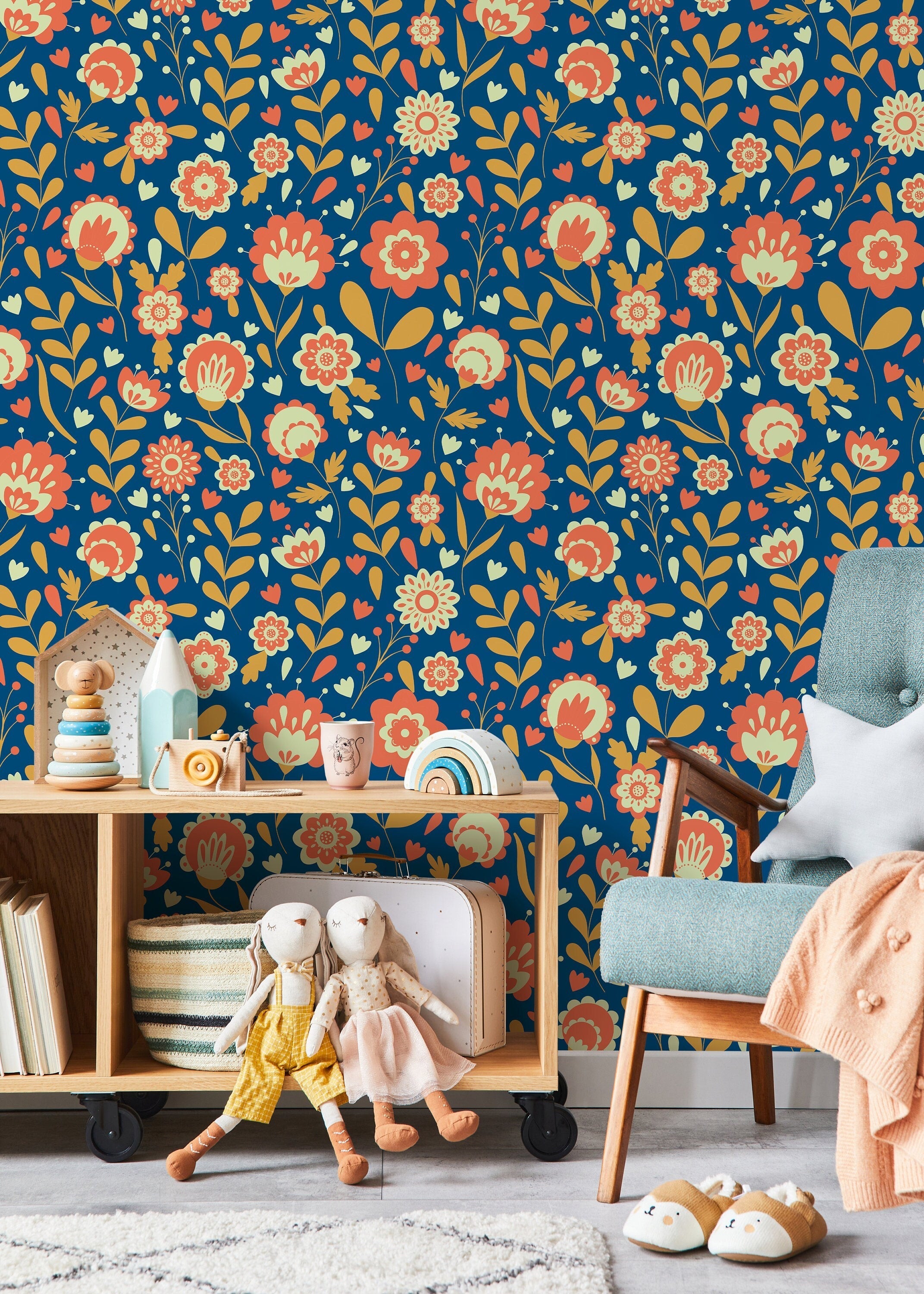 Scandinavian Wallpaper With A Folk Art Floral Motif In Blue, Orange, And Yellow - D109