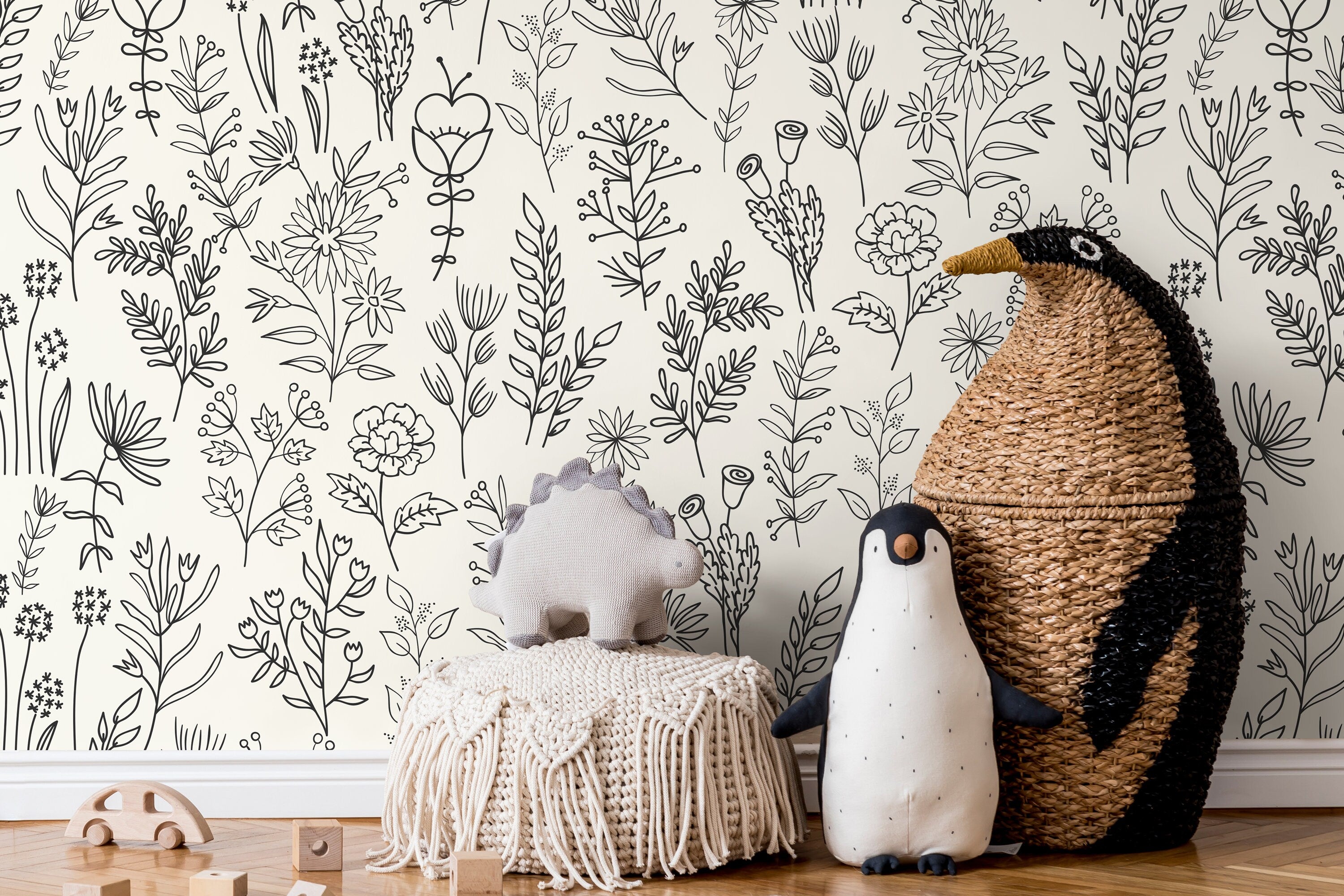 Floral Wallpaper With A Boho Wildflower Motif In Black And White - D234