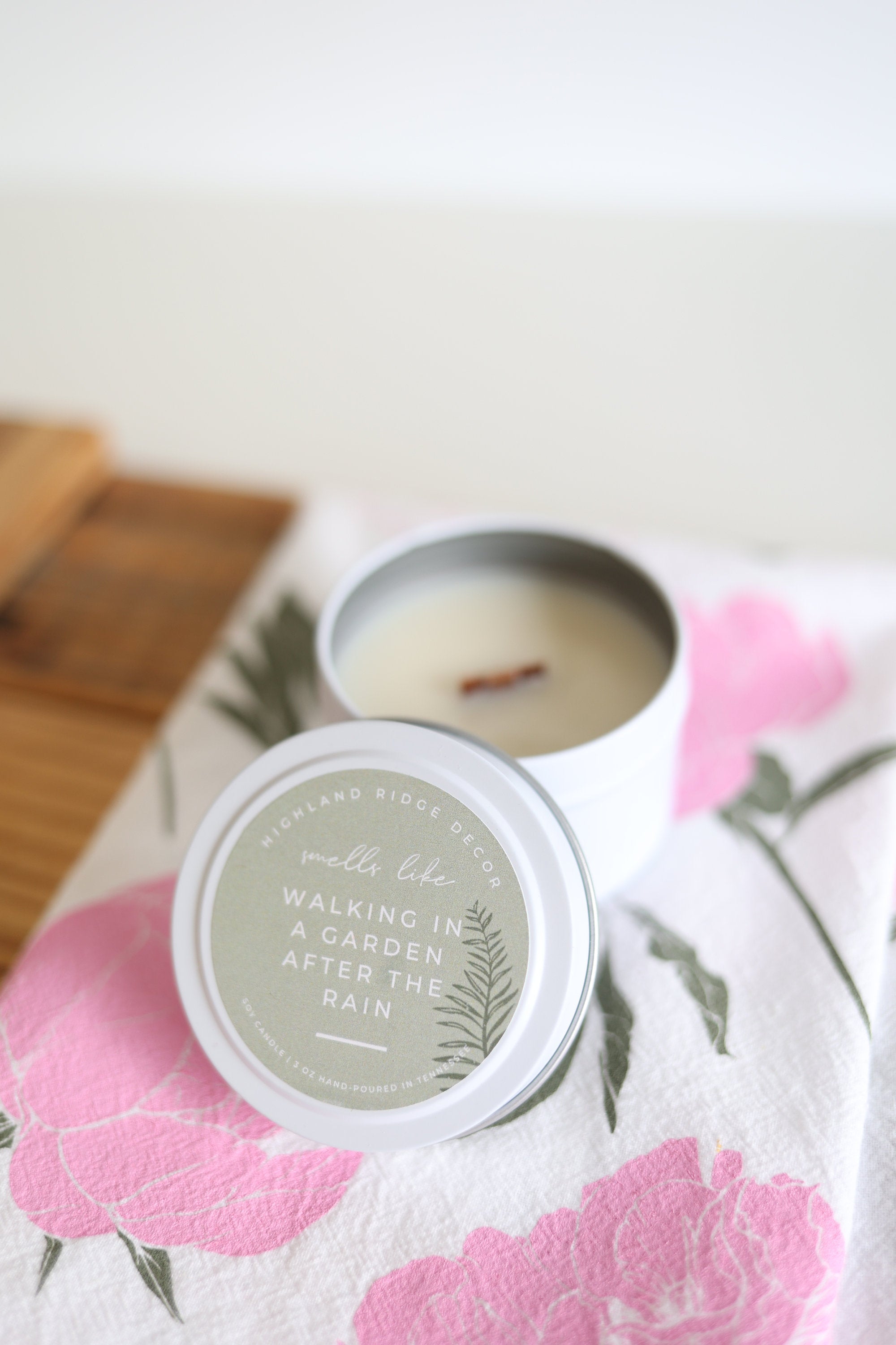 "walking In A Garden After The Rain" Candle Tin