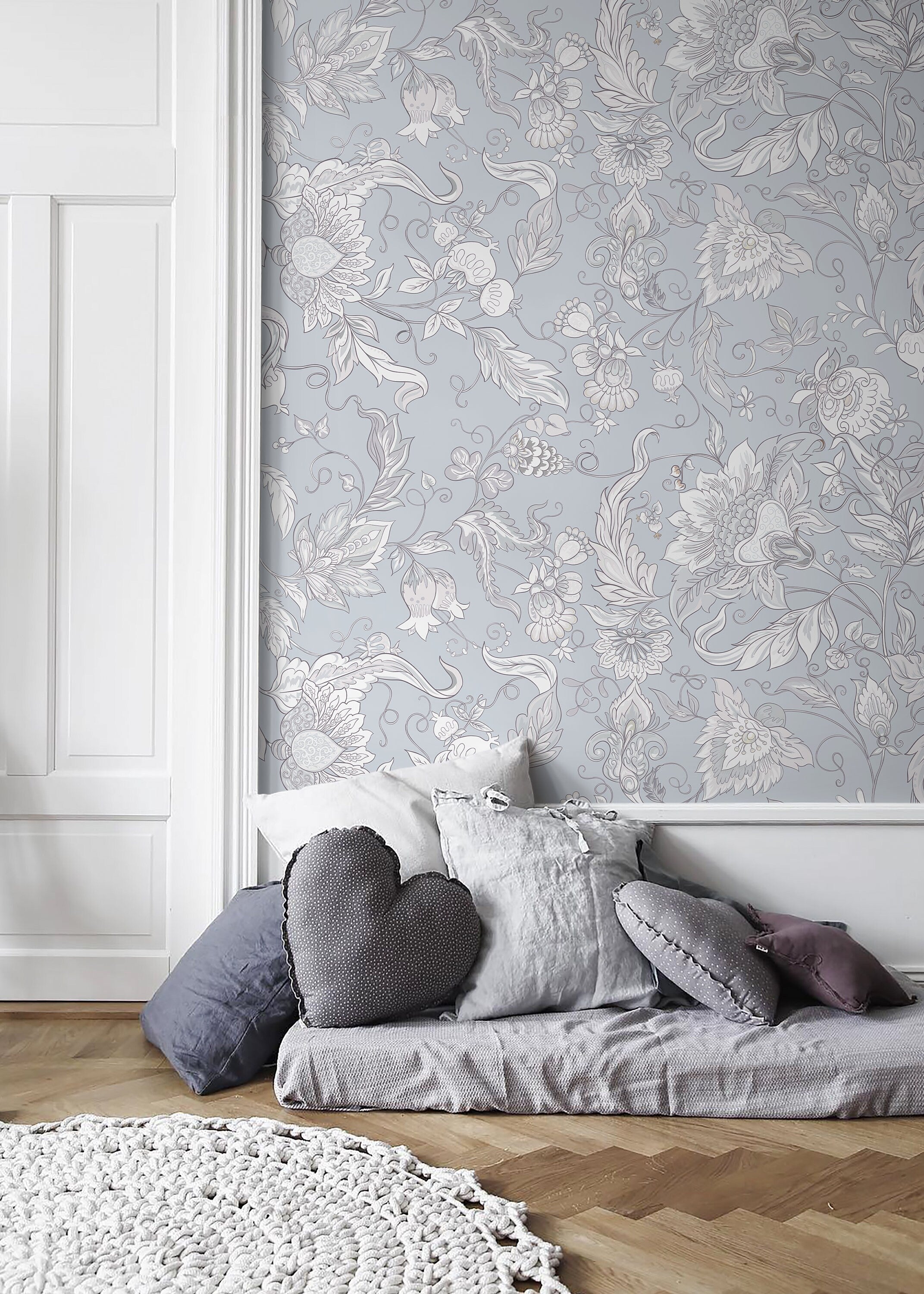 Floral Wallpaper With A Vintage Botanical Motif In Light Blue, White, And Grey - D276
