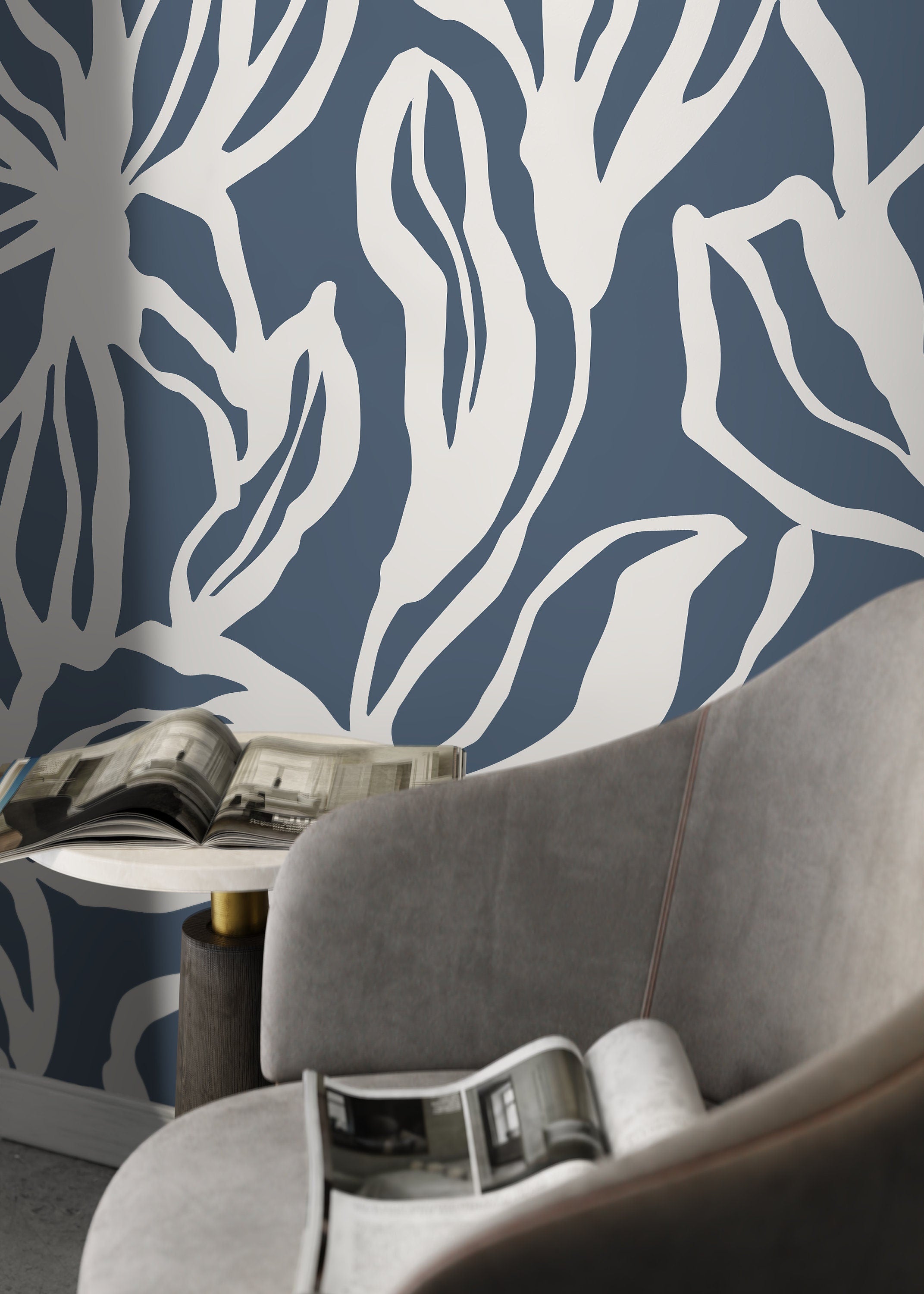 Abstract Floral Wallpaper With Bold Silhouettes In Navy And Cream - D285