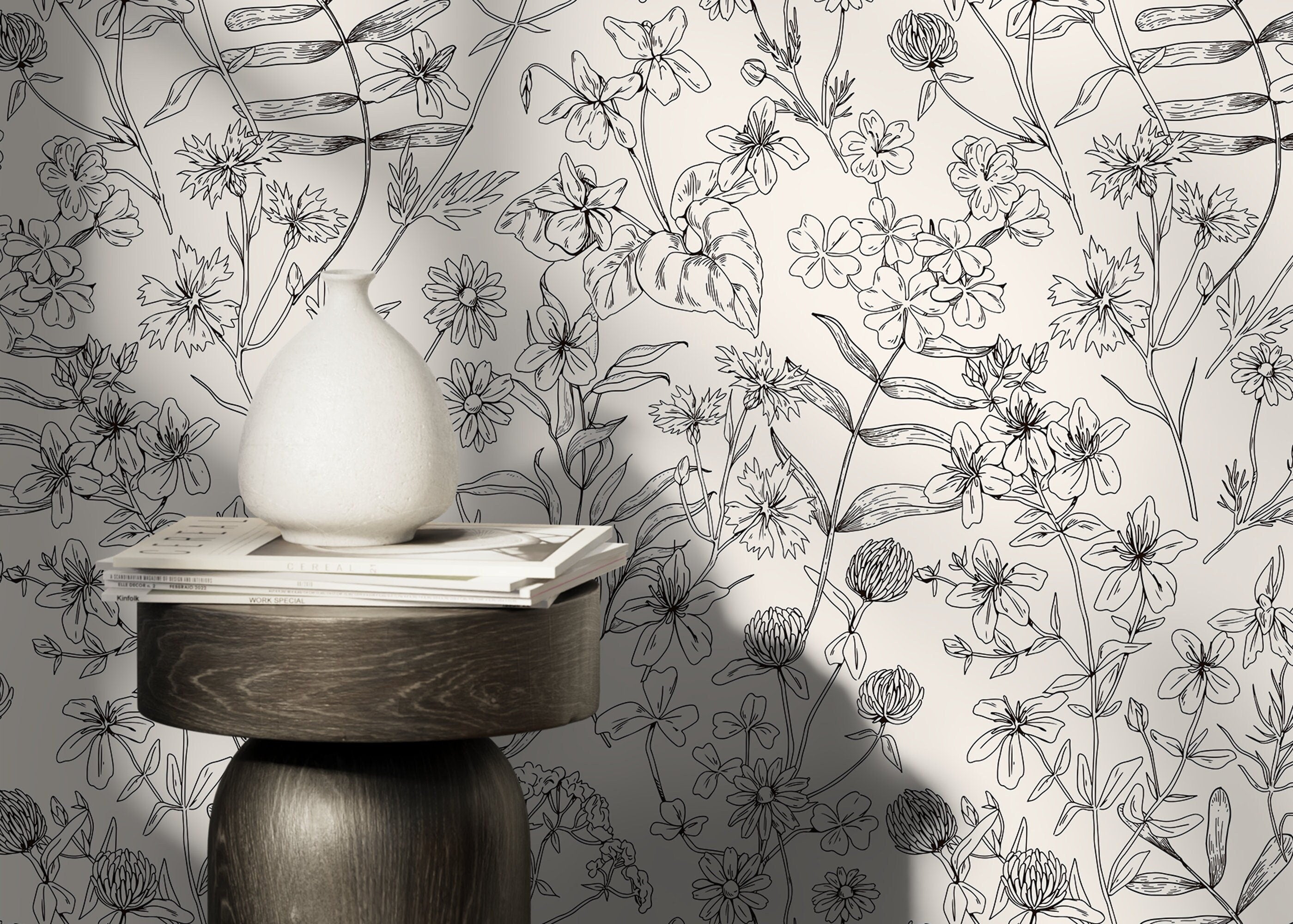 Botanical Wallpaper With A Wildflower Line Art Motif In Black And White - D306