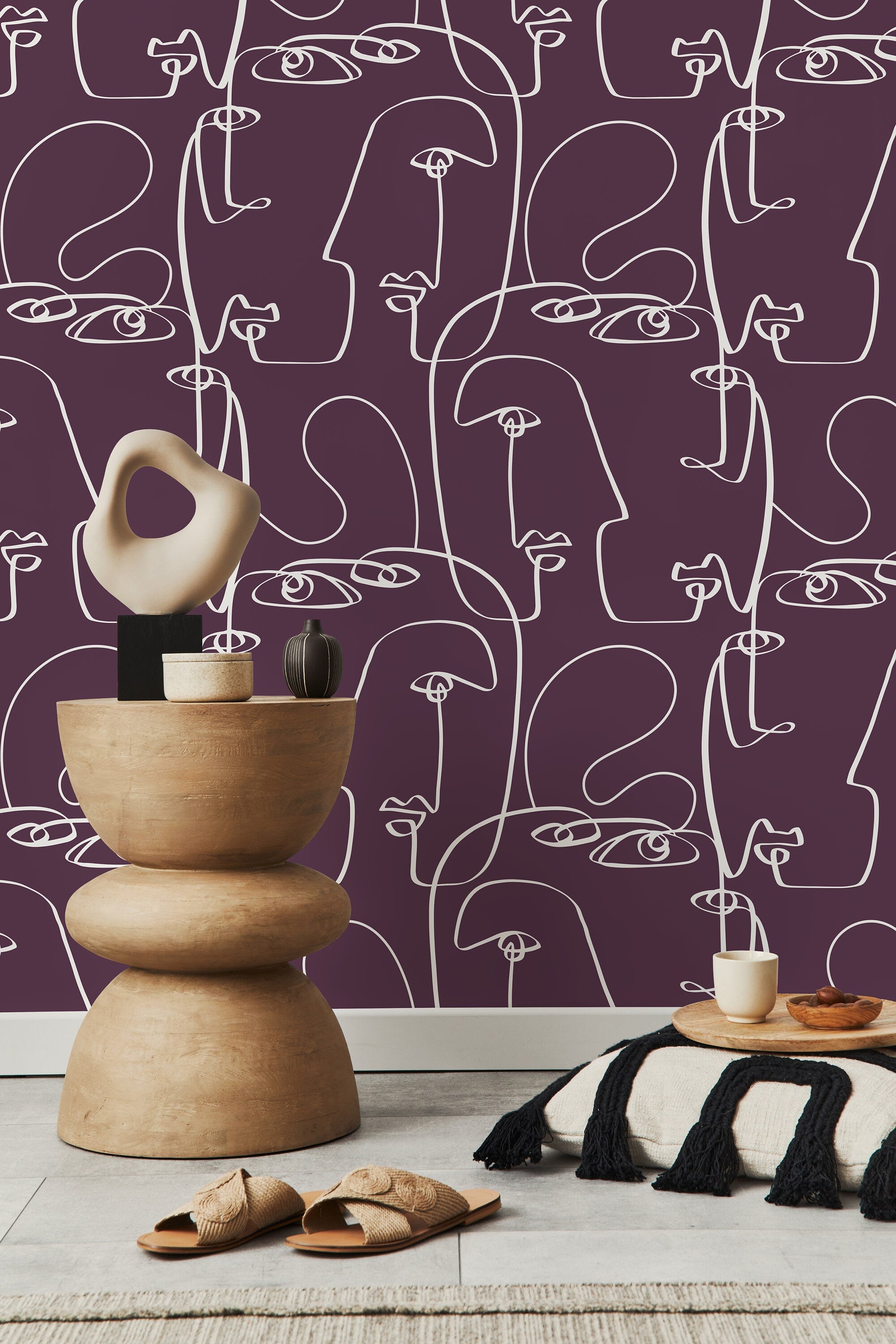 Line Art Wallpaper Featuring Abstract Faces In Purple And White - D495