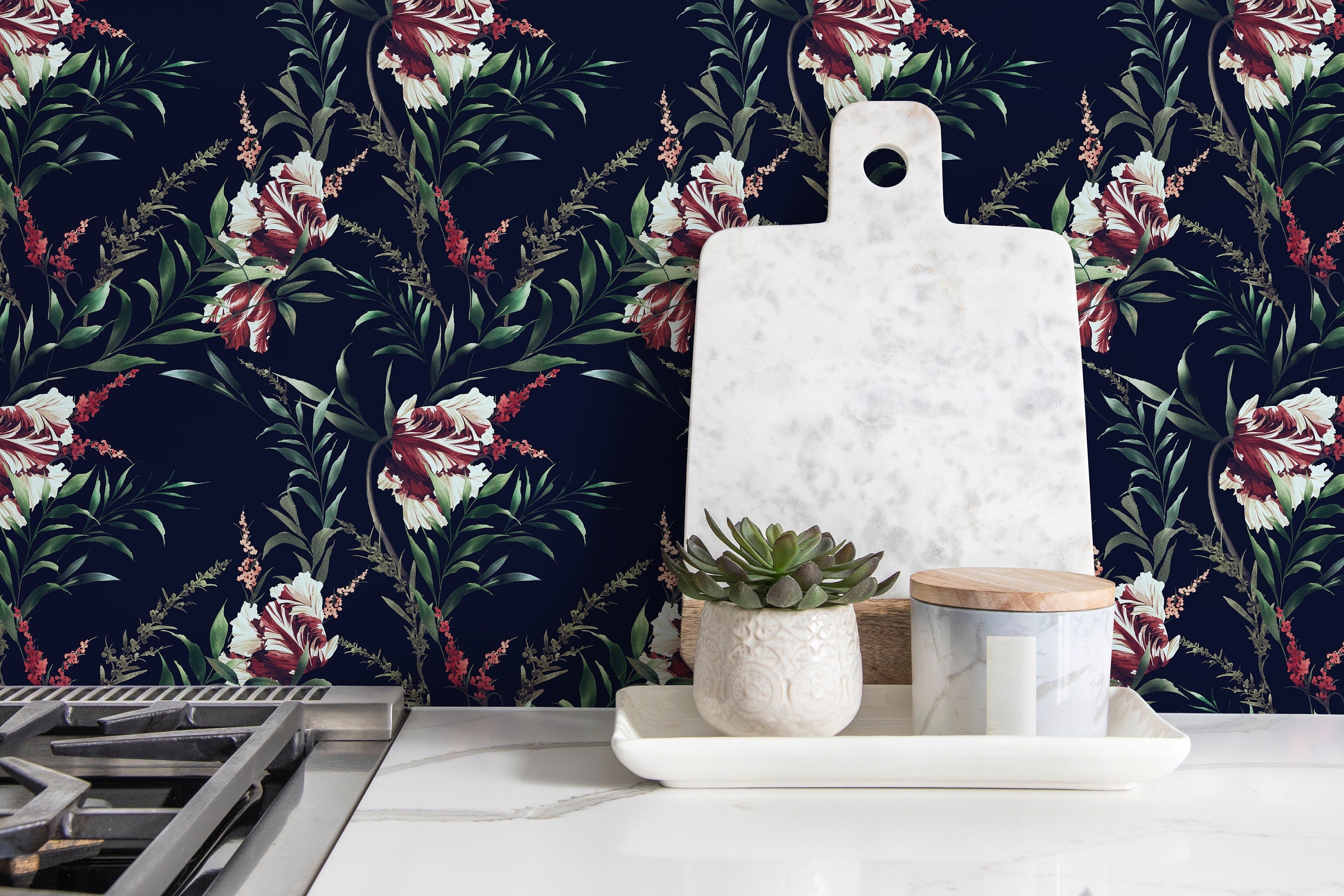Vintage Floral Wallpaper With Tulips In Navy, Red, And Green - D546