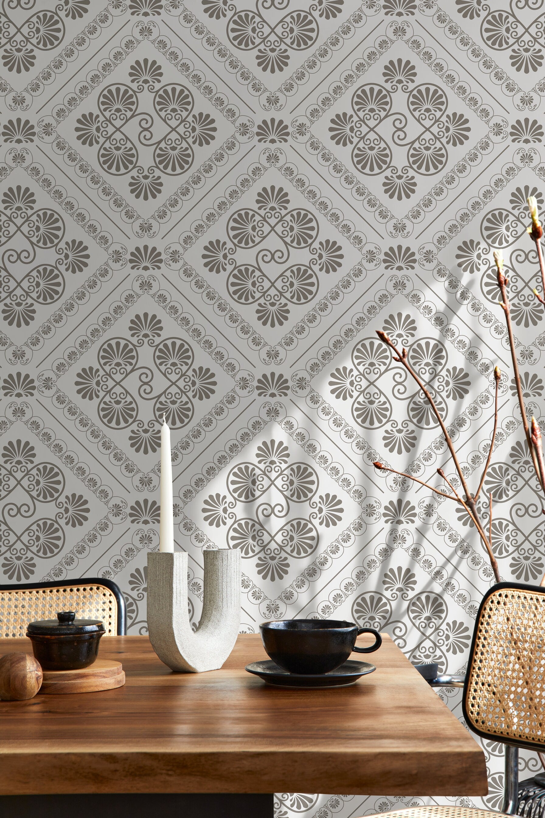 Classical Tile Wallpaper With Greco-roman Palmettes In Beige And Grey - D134
