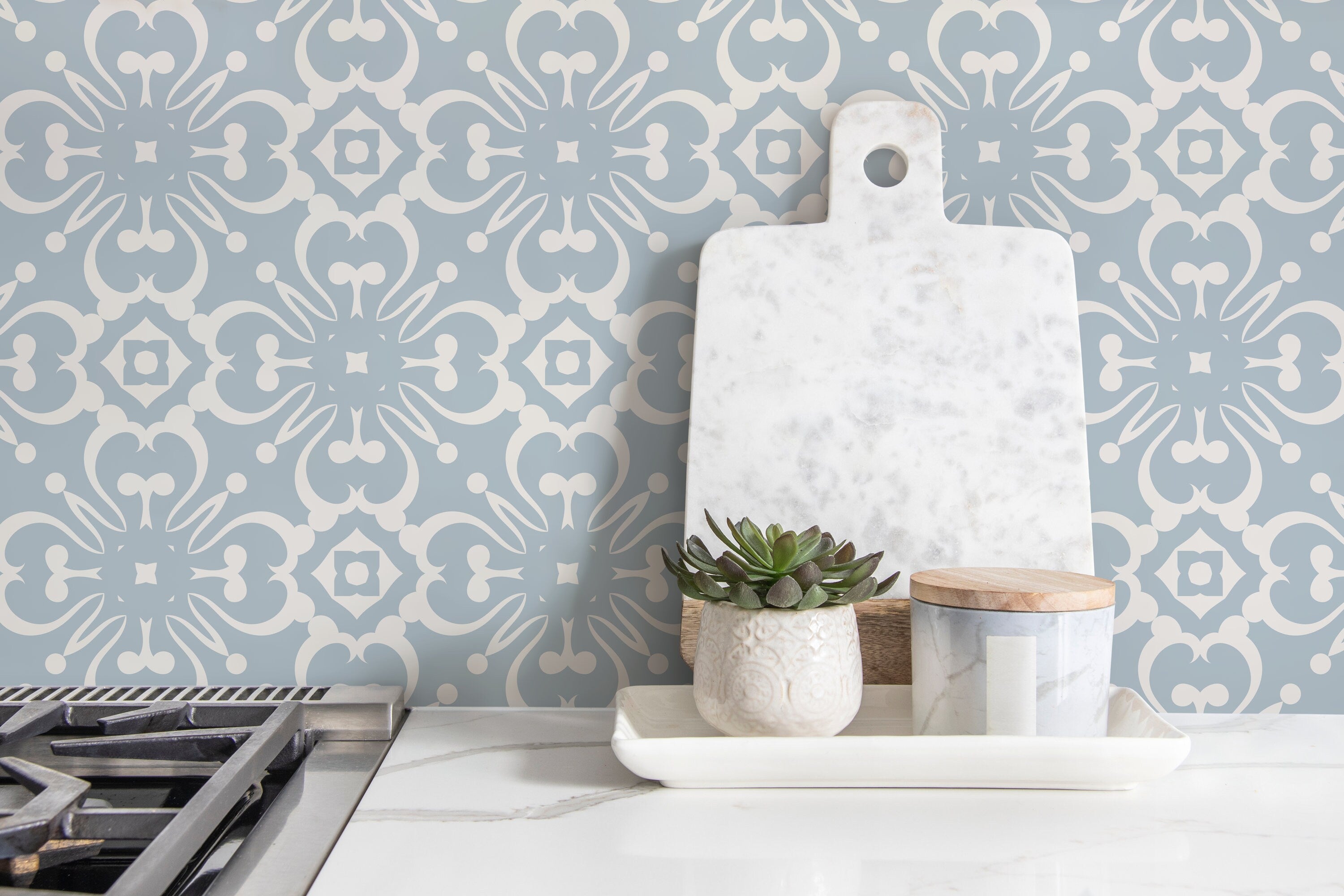 Tile Wallpaper With An Intricate Mediterranean Motif In Light Blue And Cream - D178