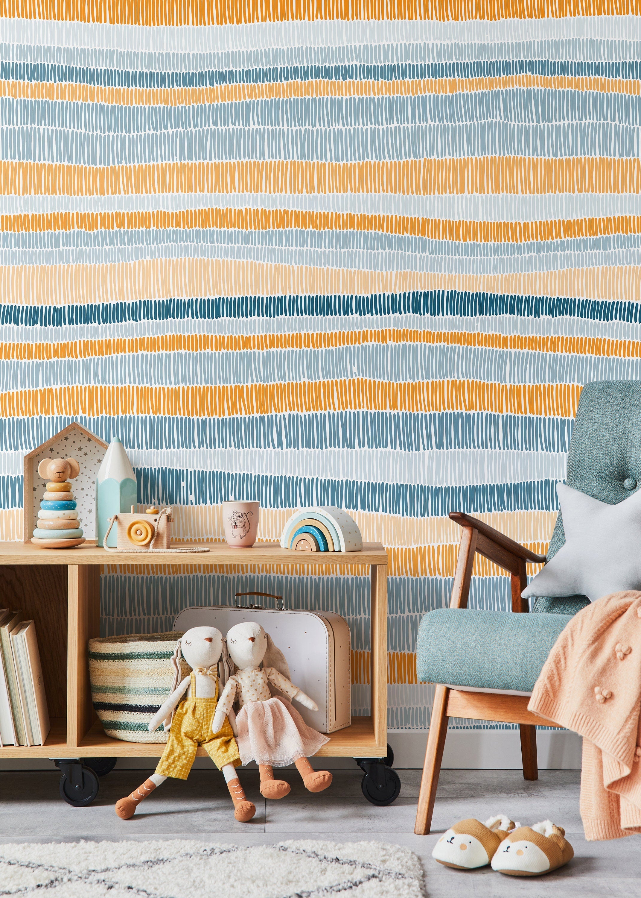 Abstract Wallpaper With Hand-drawn Stripes In Blue, Orange, And Yellow - D508