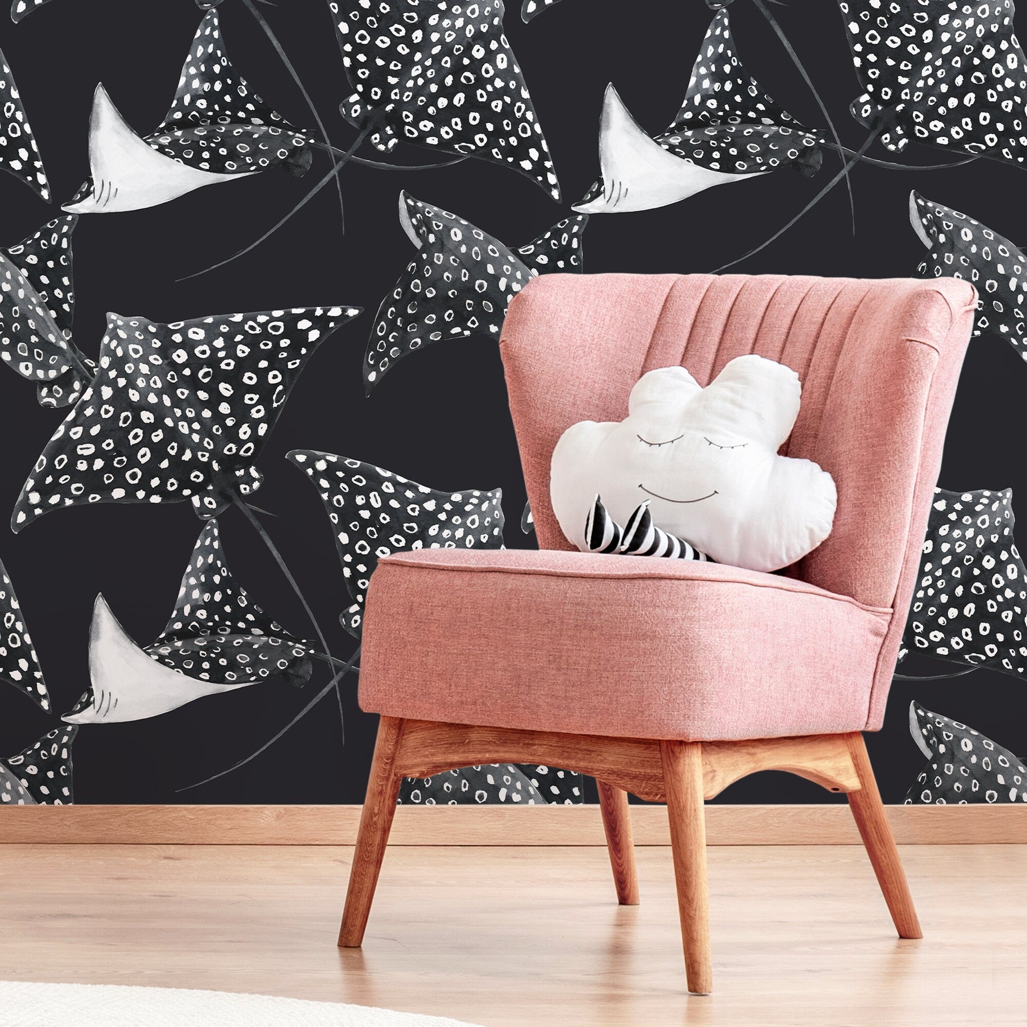 Animal Wallpaper With A Watercolor Stingray Motif In Black And White - D543