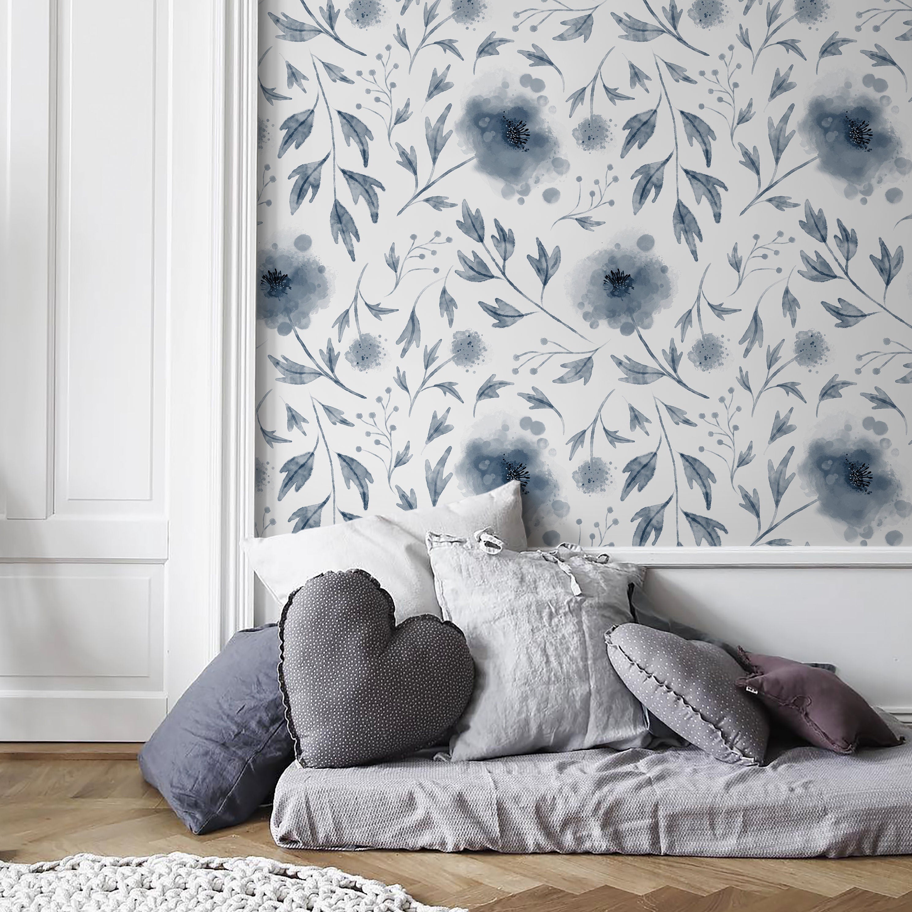 Floral Wallpaper With Delicate Watercolor Poppies In Blue And Black - X125