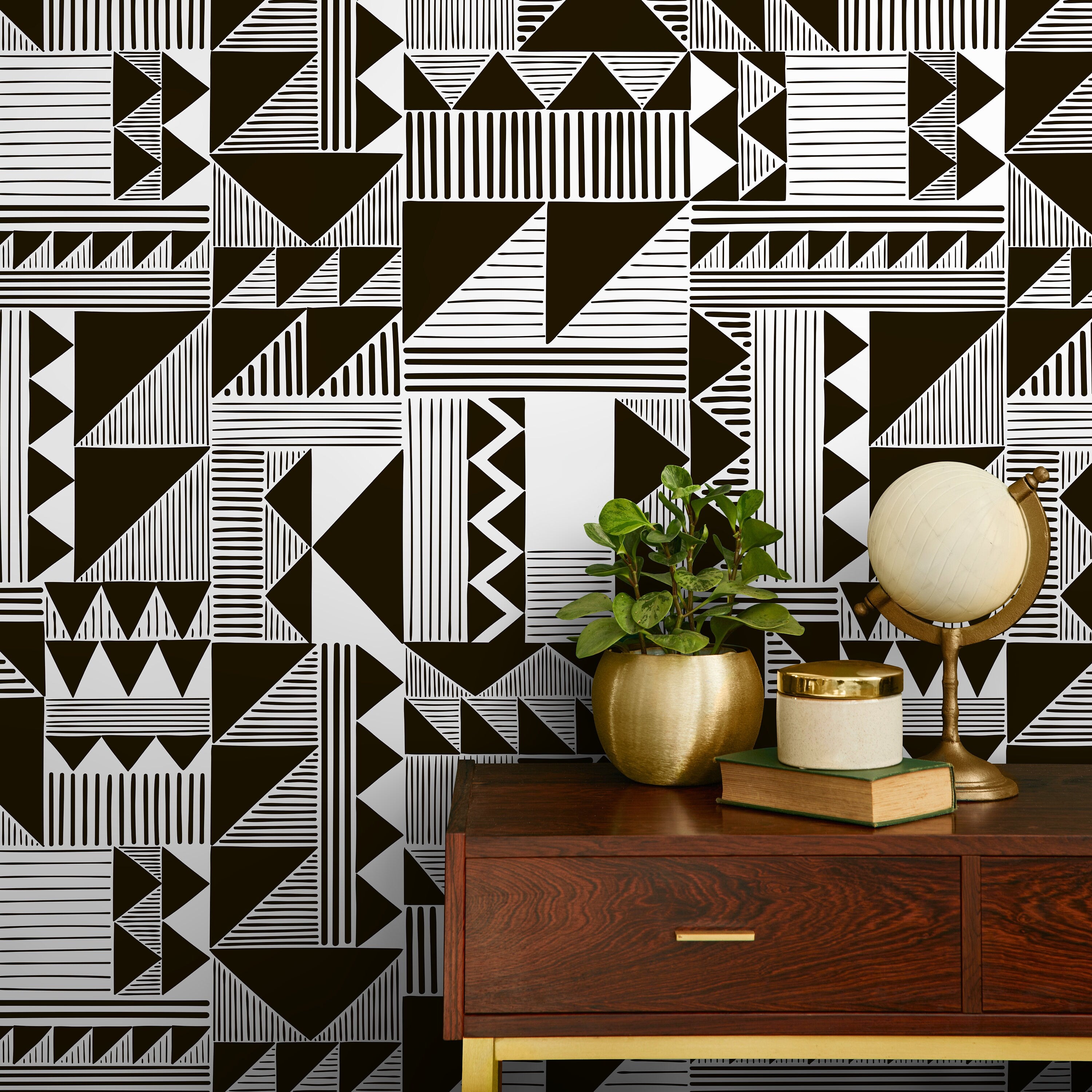 Geometric Wallpaper With A Hand-drawn Tribal Motif In Black And White - D947