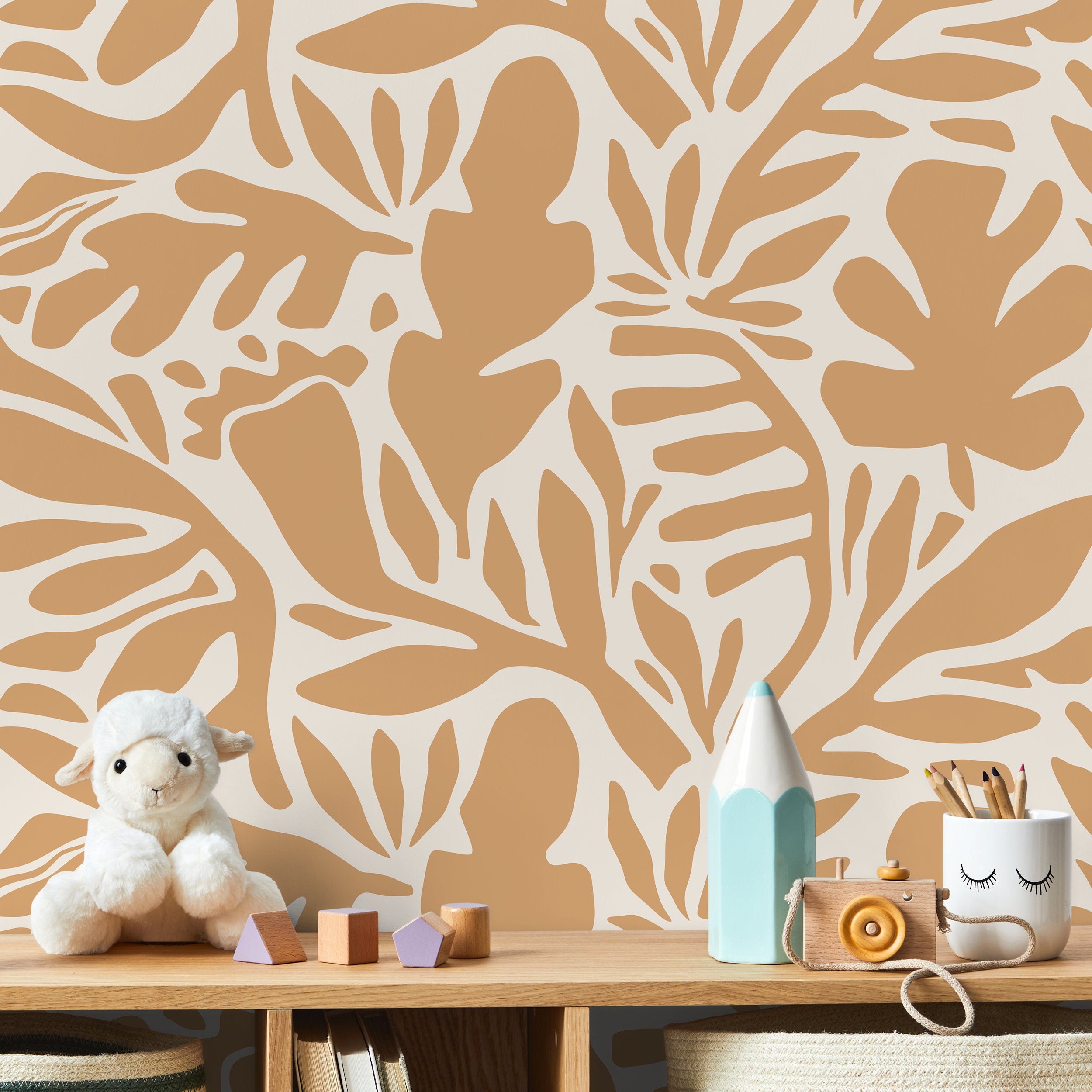 Botanical Wallpaper With Abstract Leaf Shapes In Yellow And Cream - D700