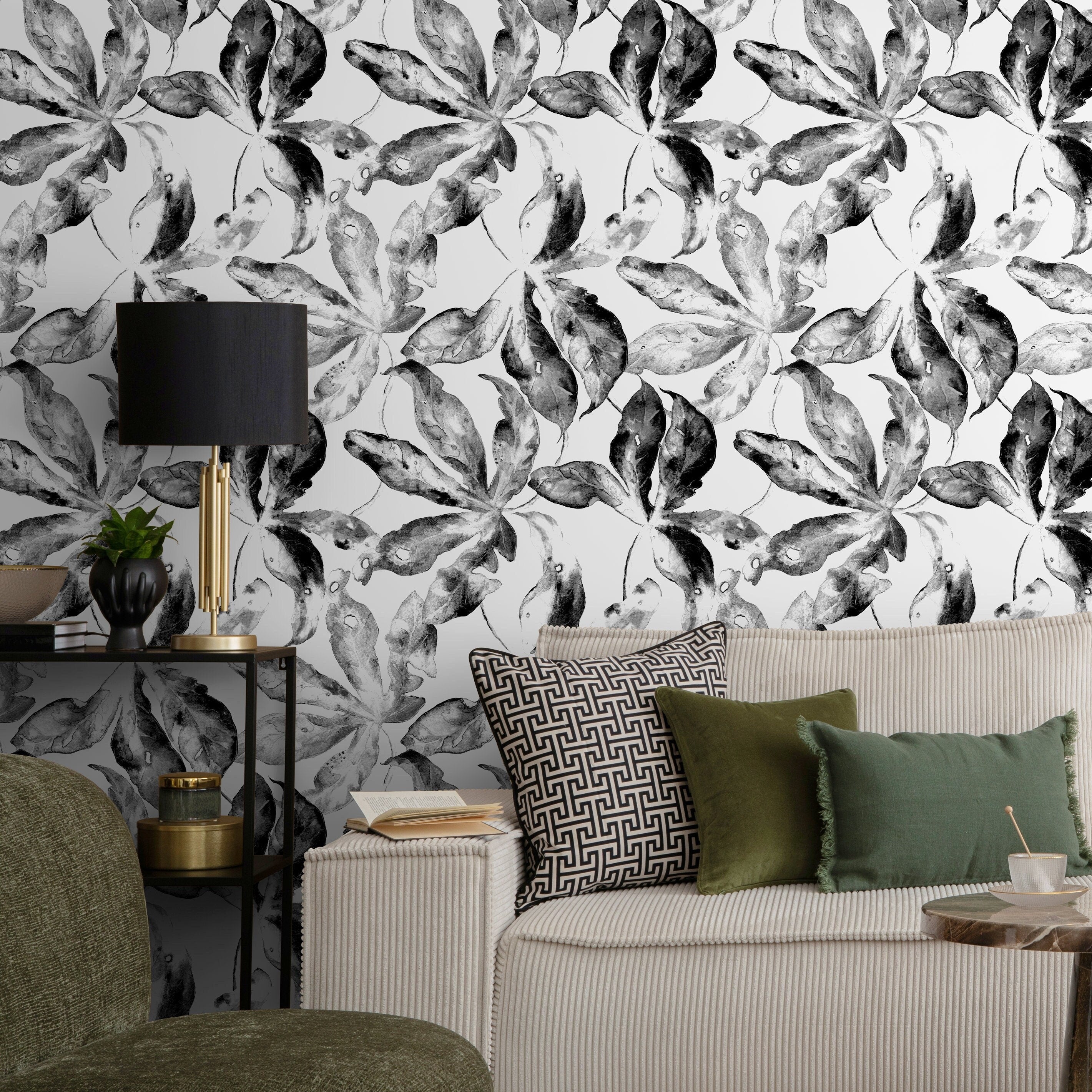 Botanical Wallpaper Featuring Painted Leaves In Black And White - D958