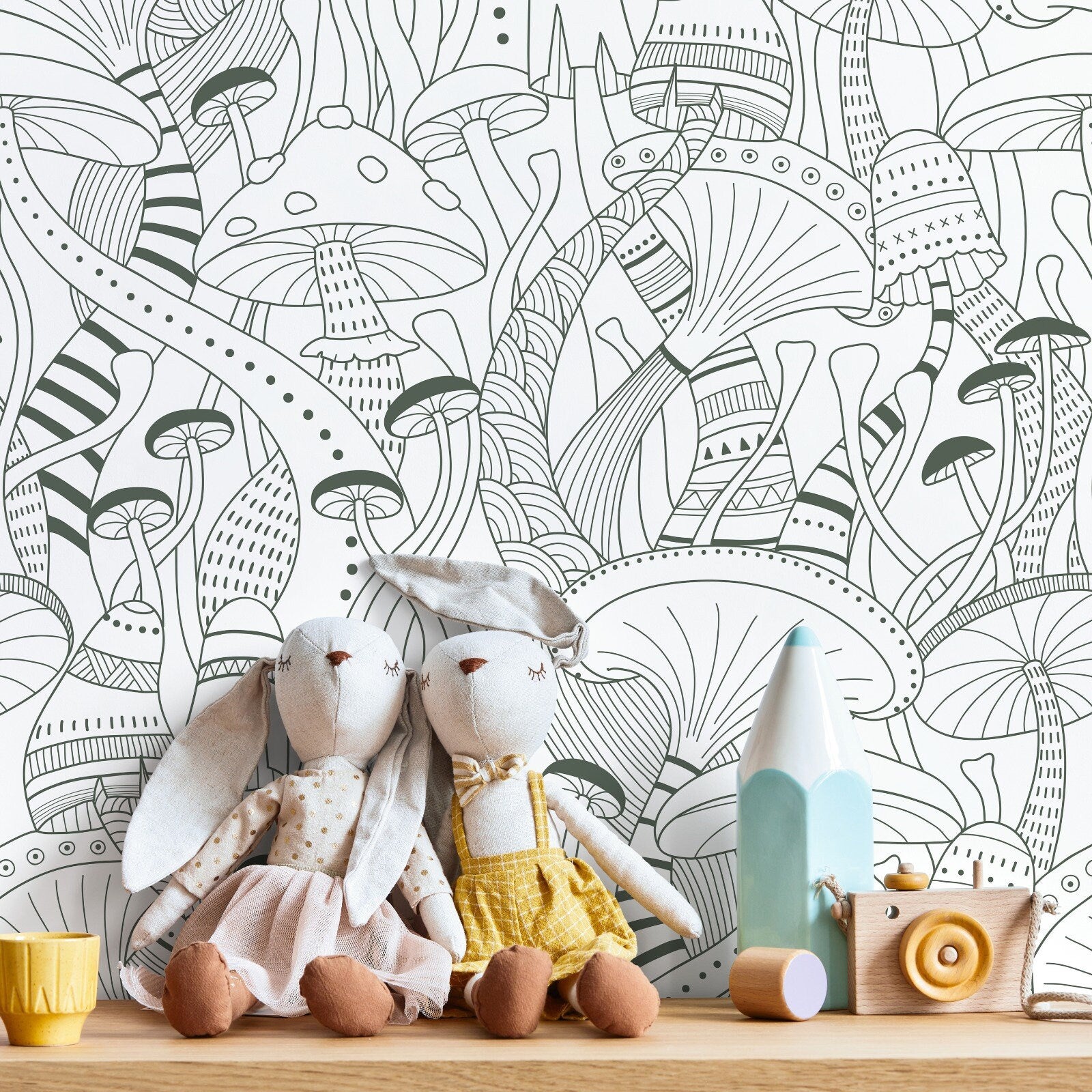 Mushroom Wallpaper With A Modern Line Art Motif In Green - D812