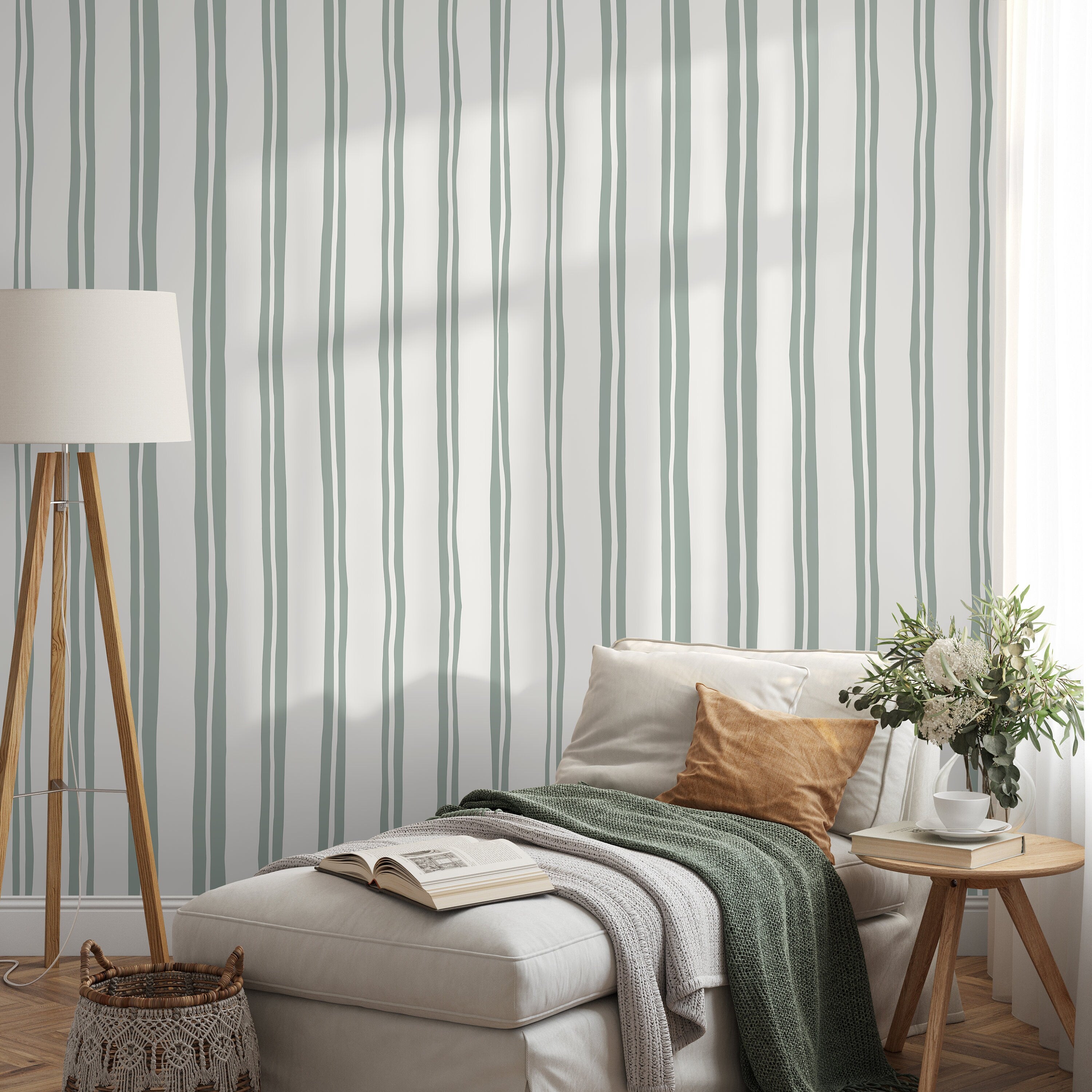 Striped Wallpaper With Wavy Lines In Light Green And Light Gray - D764