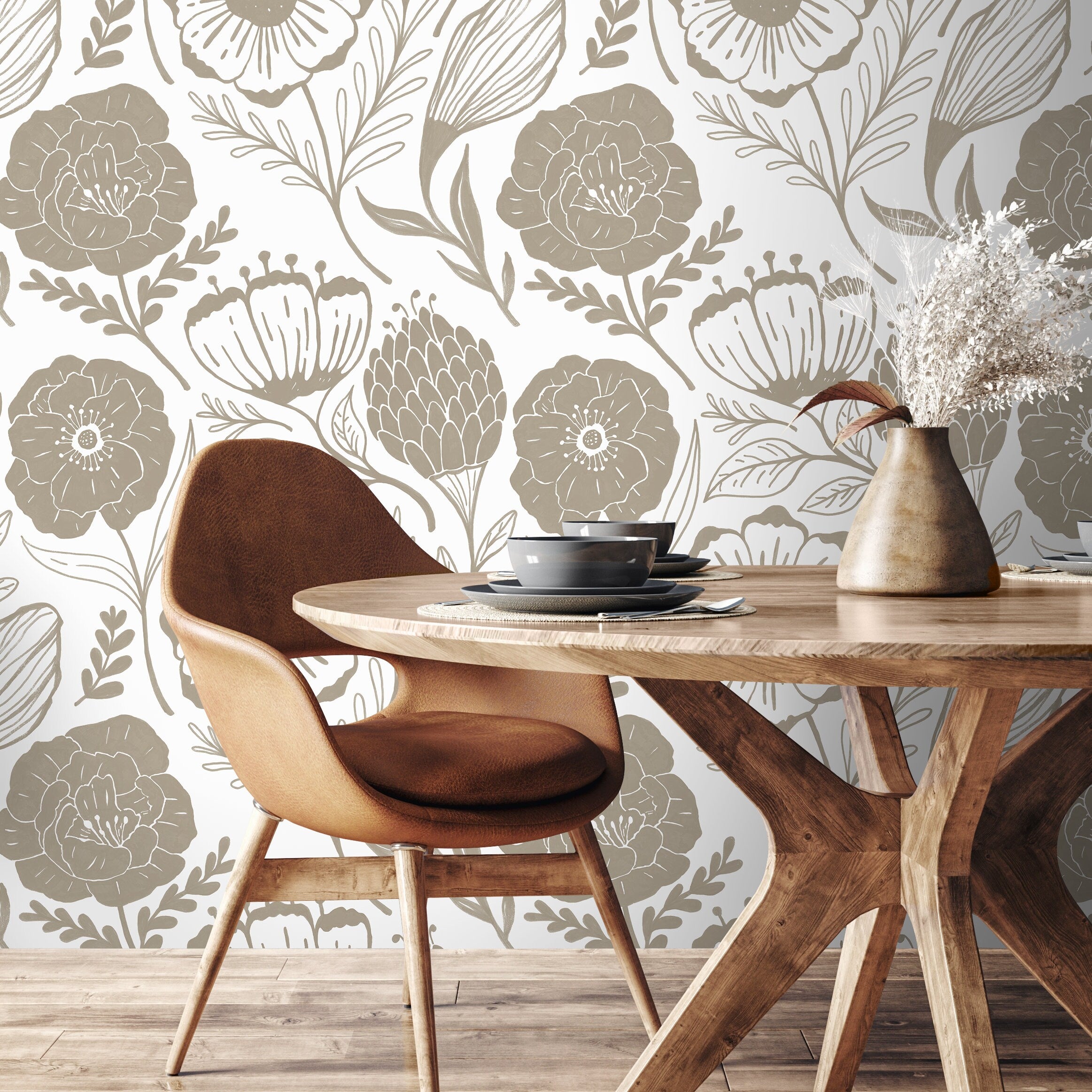 Floral Wallpaper Featuring Hand-drawn Blooms In Beige - D946