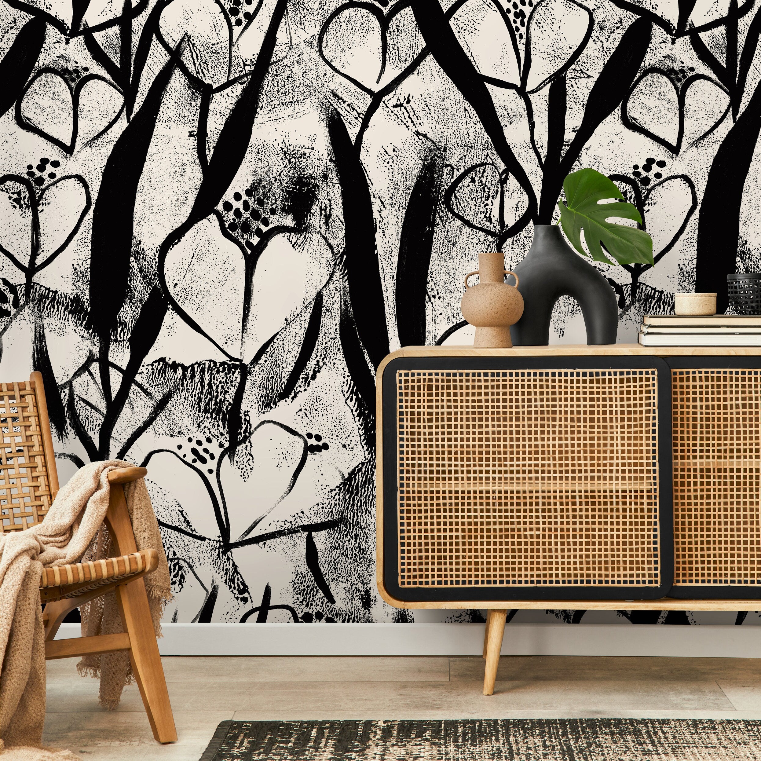 Floral Wallpaper With Abstract Heart-shaped Blooms In Black And Beige - X192