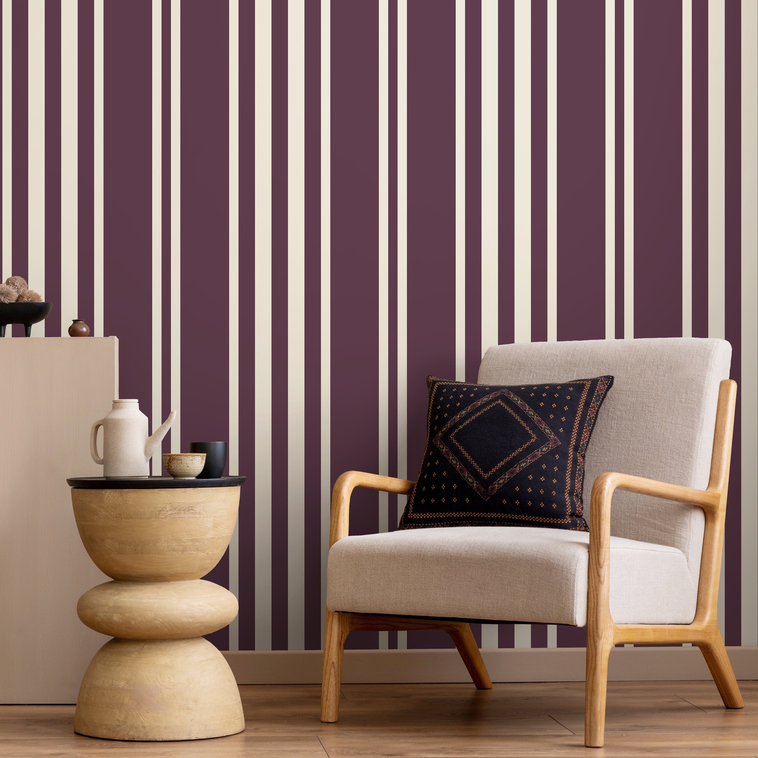 Striped Wallpaper With Vertical Lines In Purple And Cream - D787