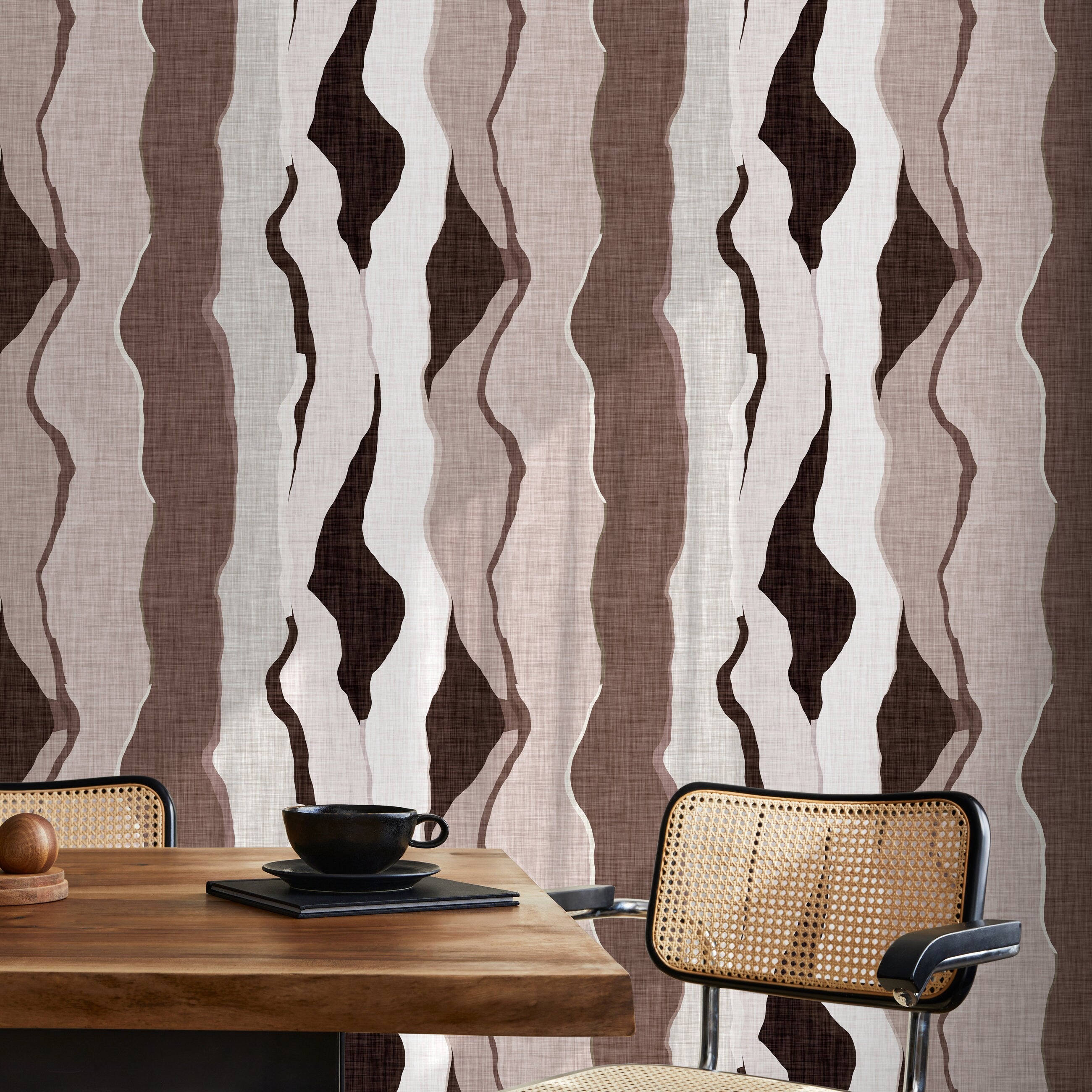 Abstract Wallpaper With Flowing Organic Layers In Brown, Beige, And Off-white - D796