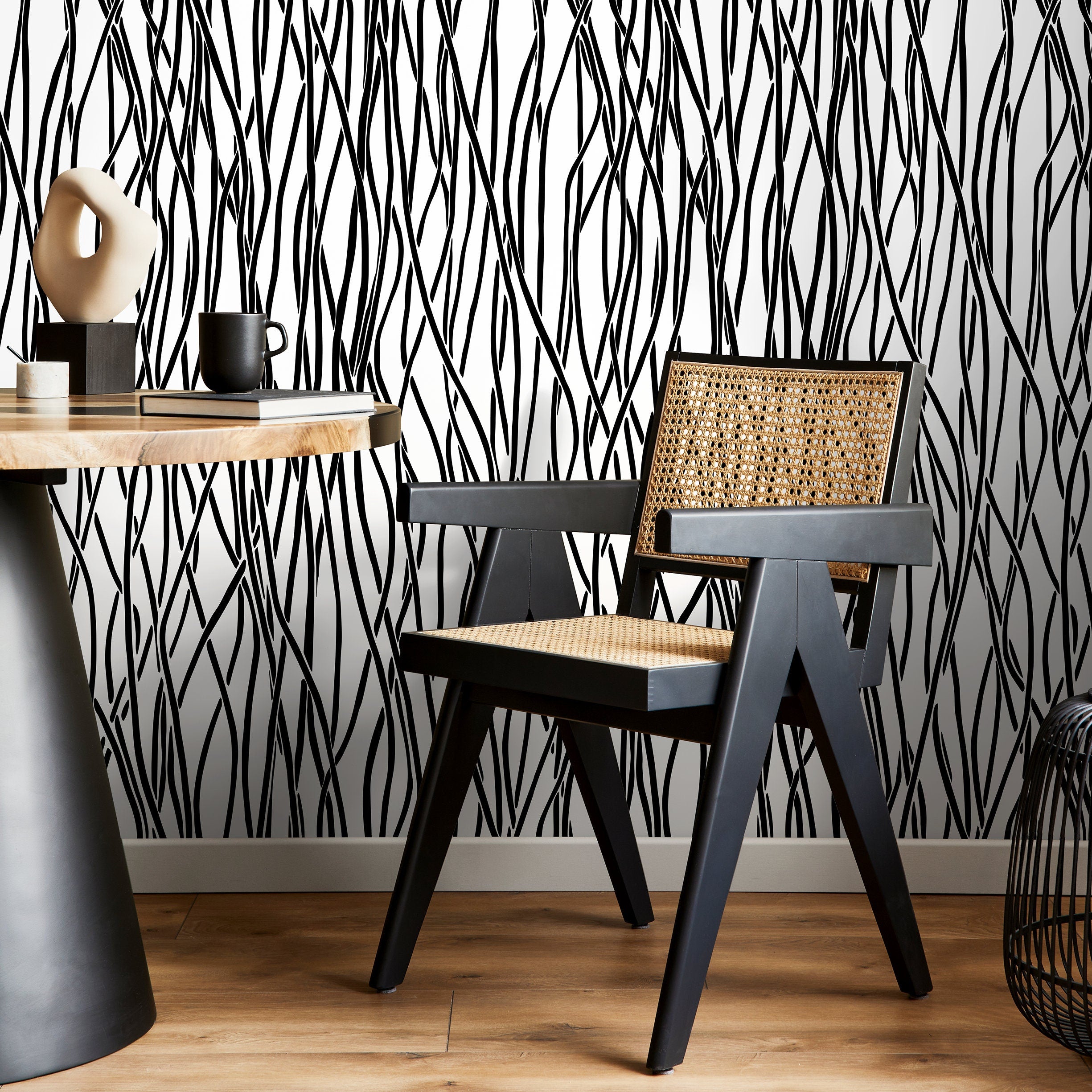 Abstract Wallpaper With Wavy Vertical Lines In Black And White - X087