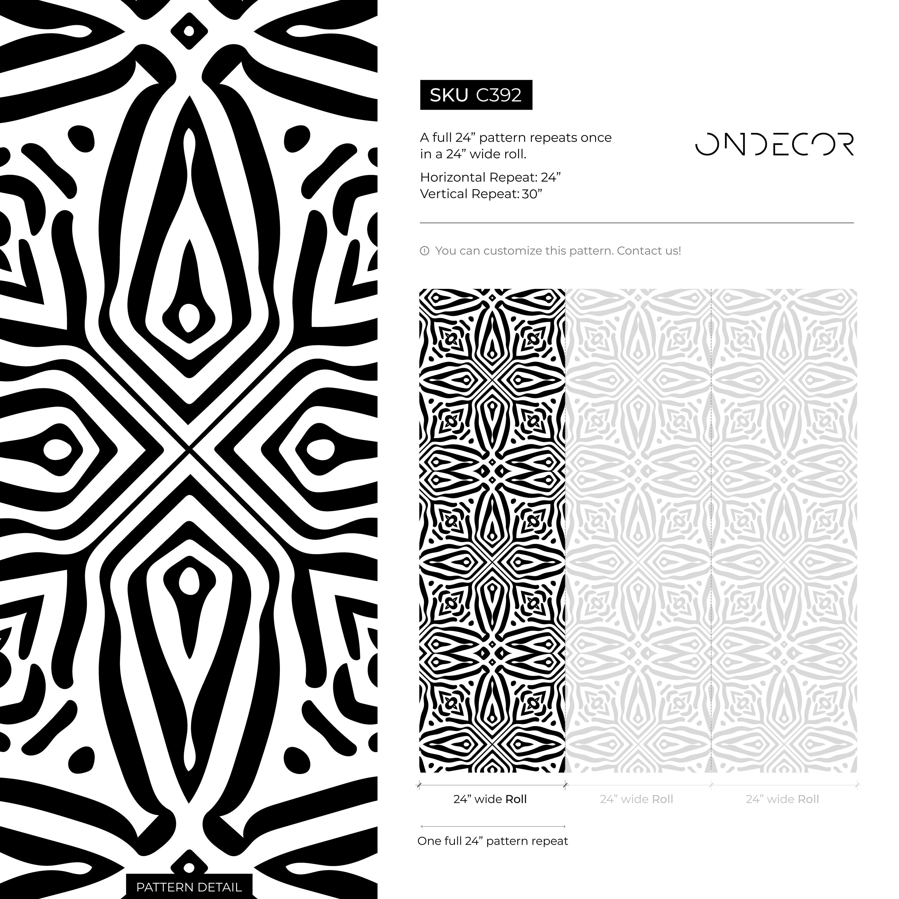 African Wallpaper With A Symmetrical Tribal Pattern In Black And White - C392